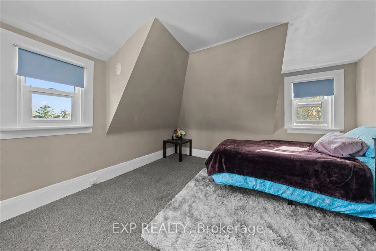 377 Lisgar Avenue