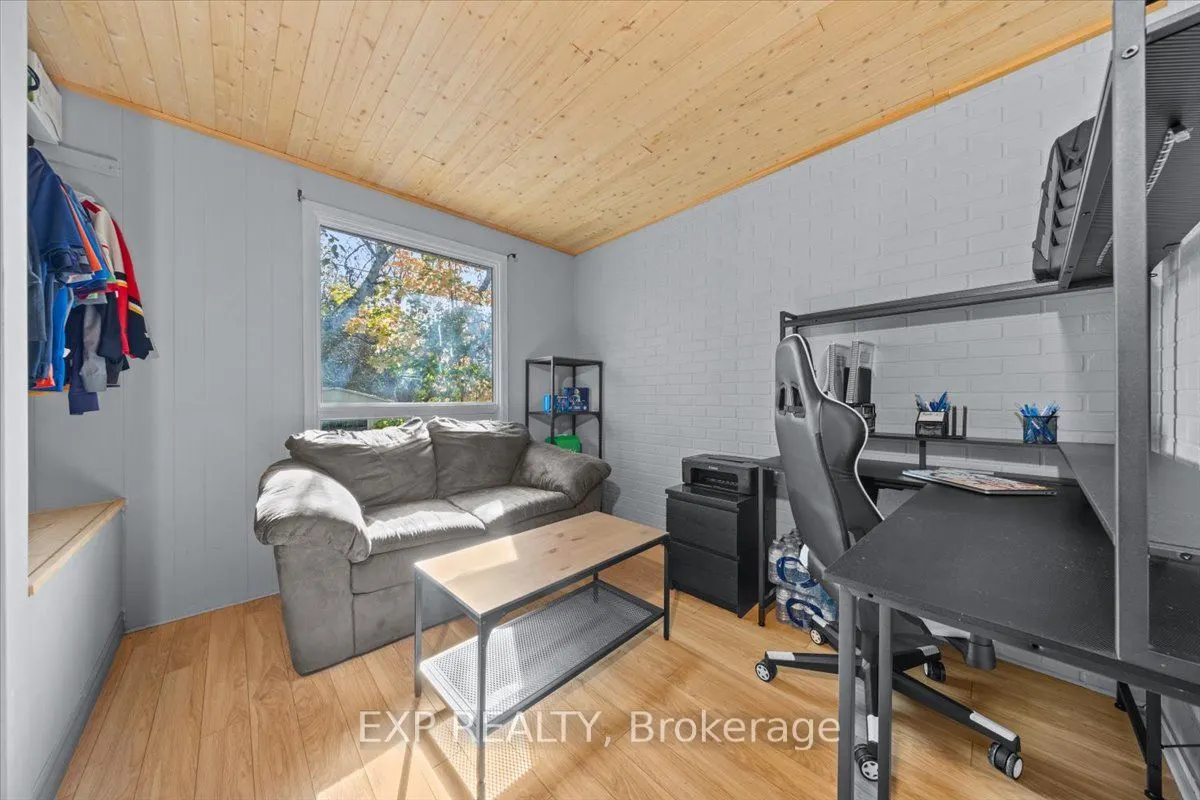 377 Lisgar Avenue