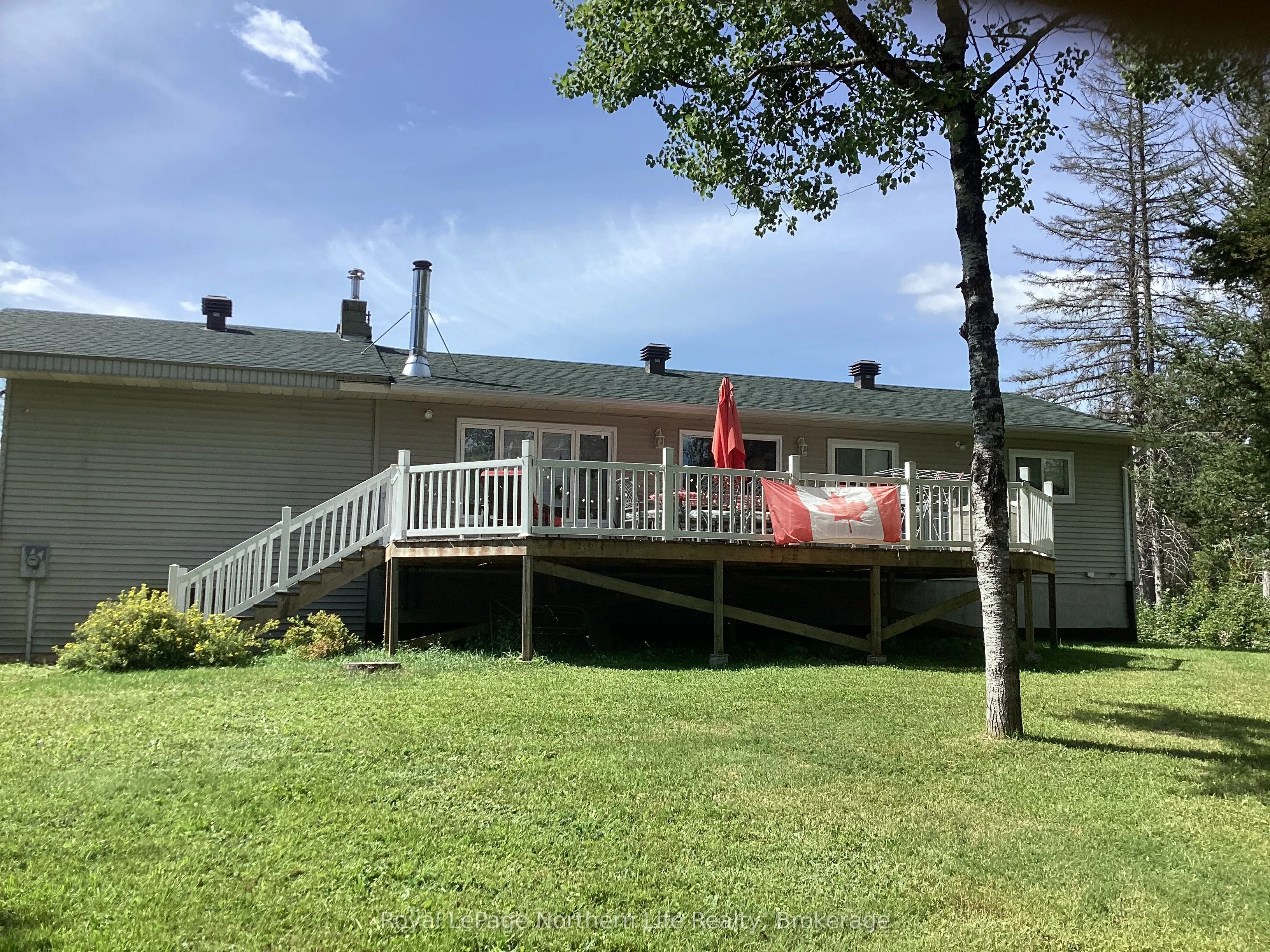 809 CAMERON Road