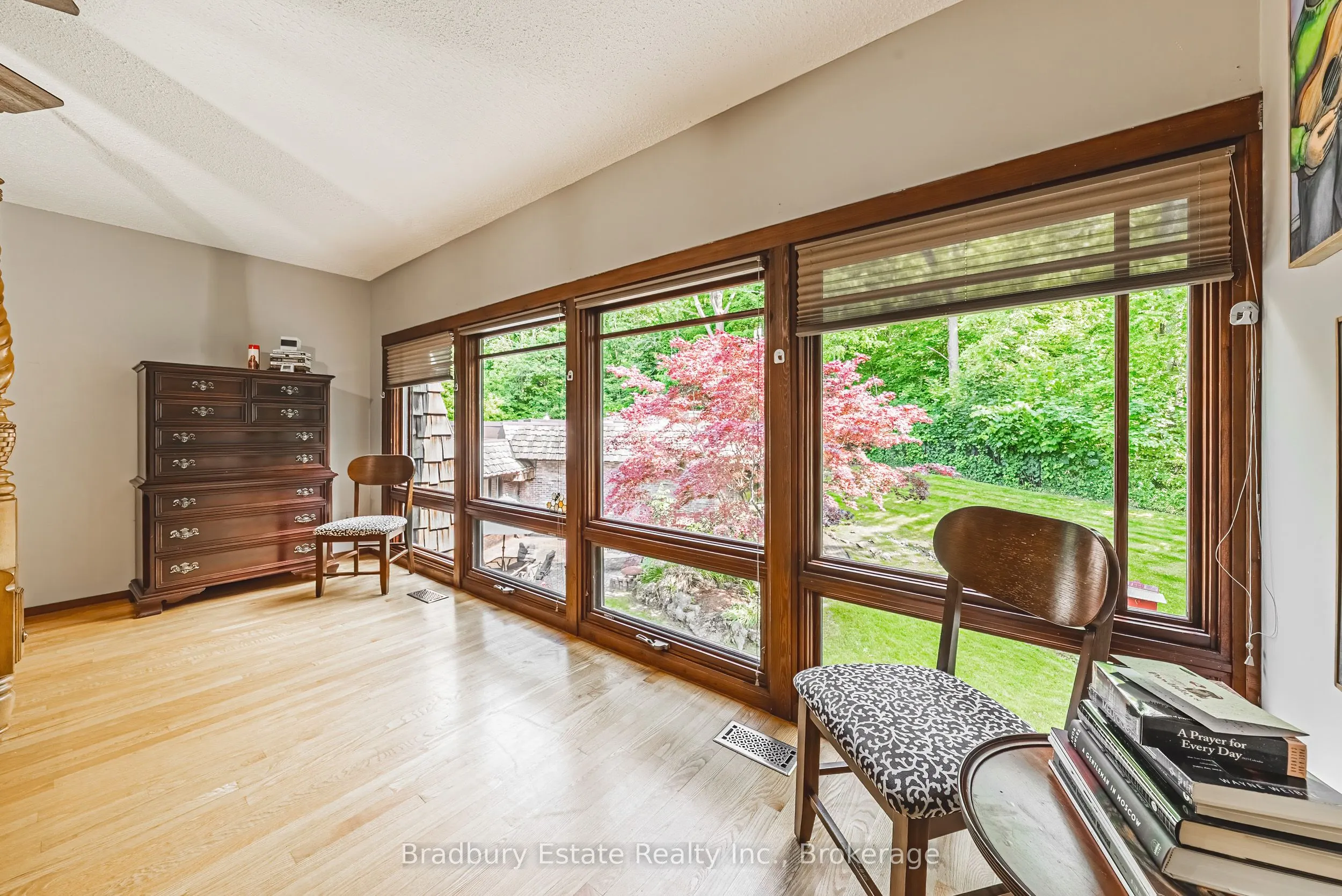 128 Bunker Hill Drive