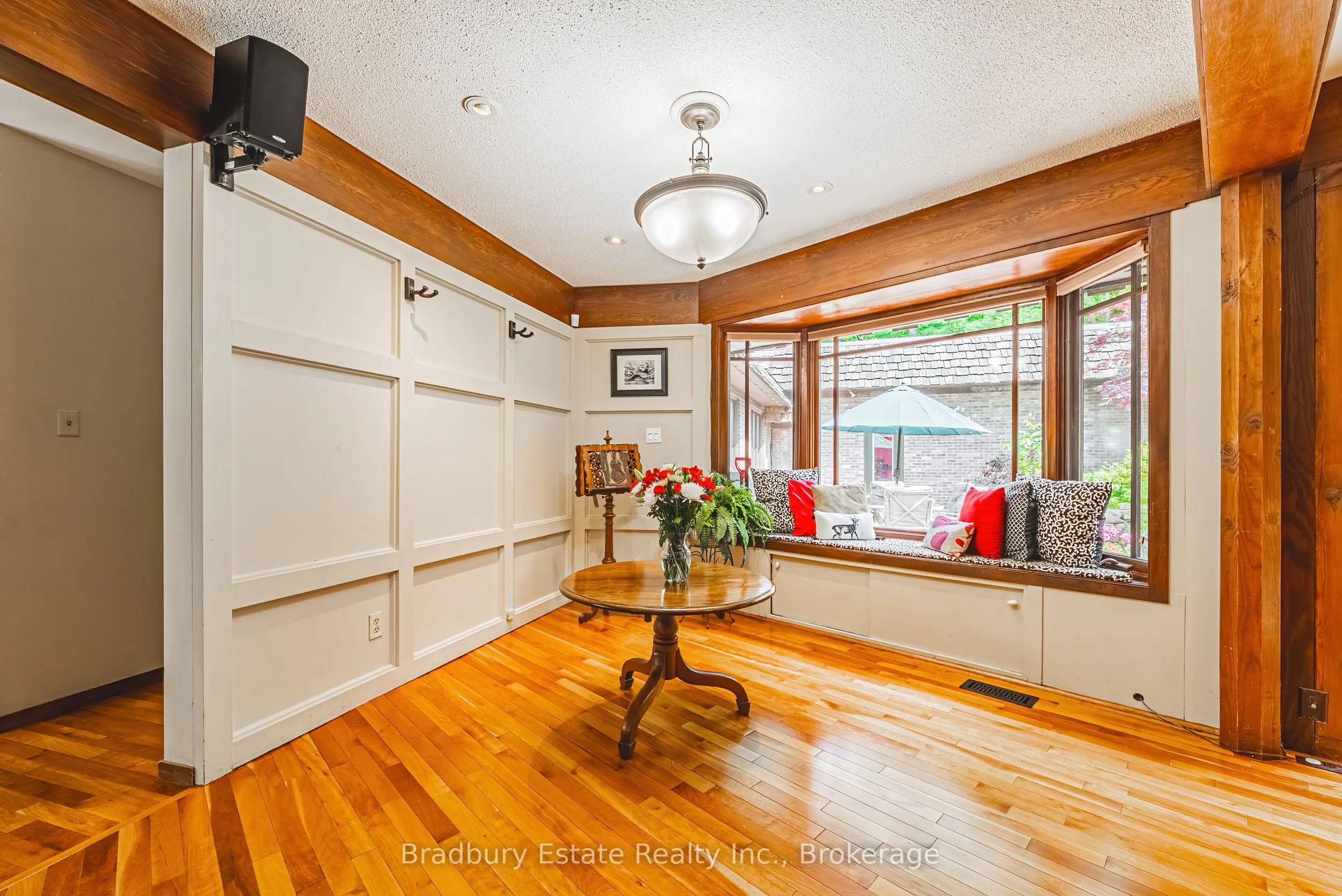 128 Bunker Hill Drive