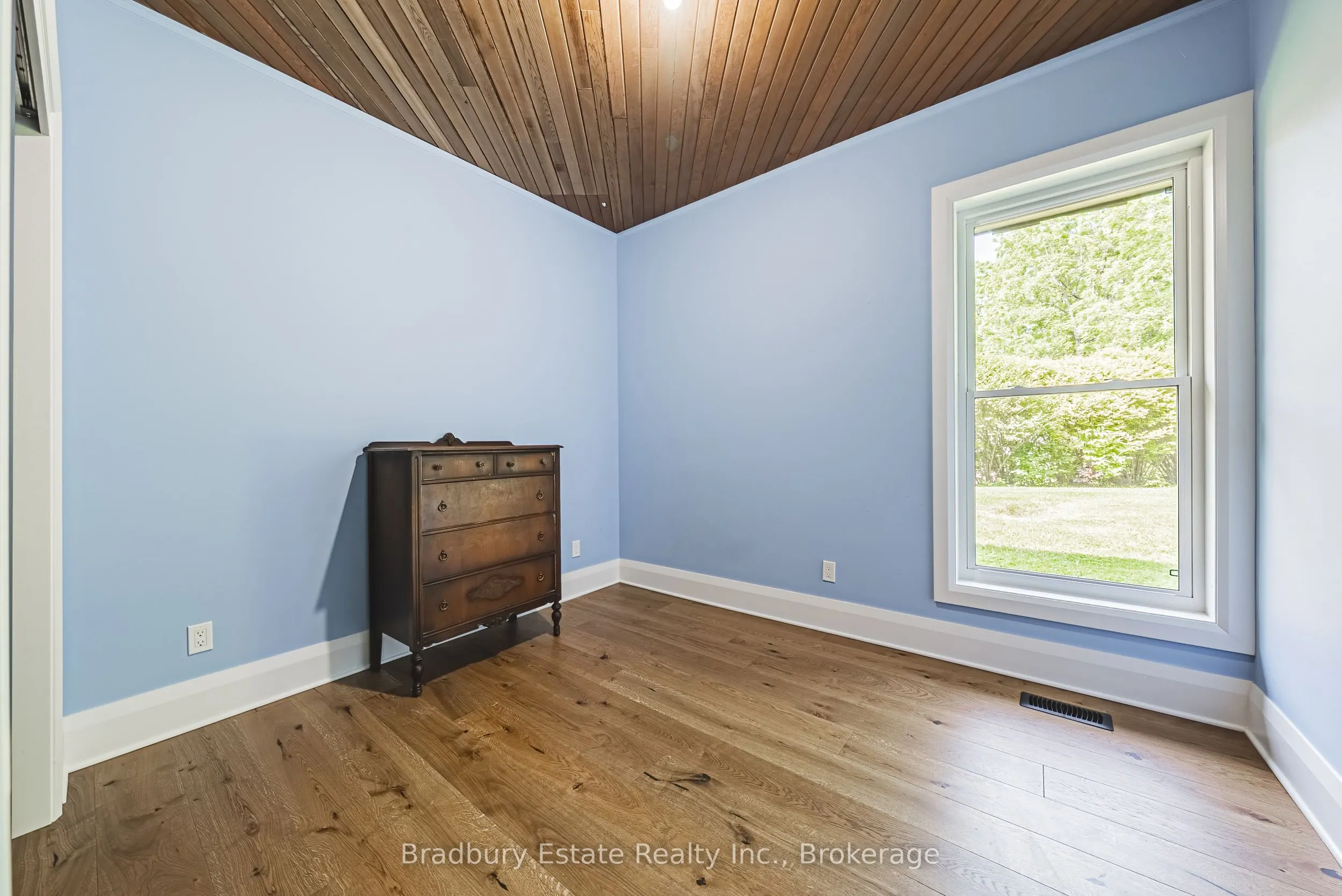 128 Bunker Hill Drive