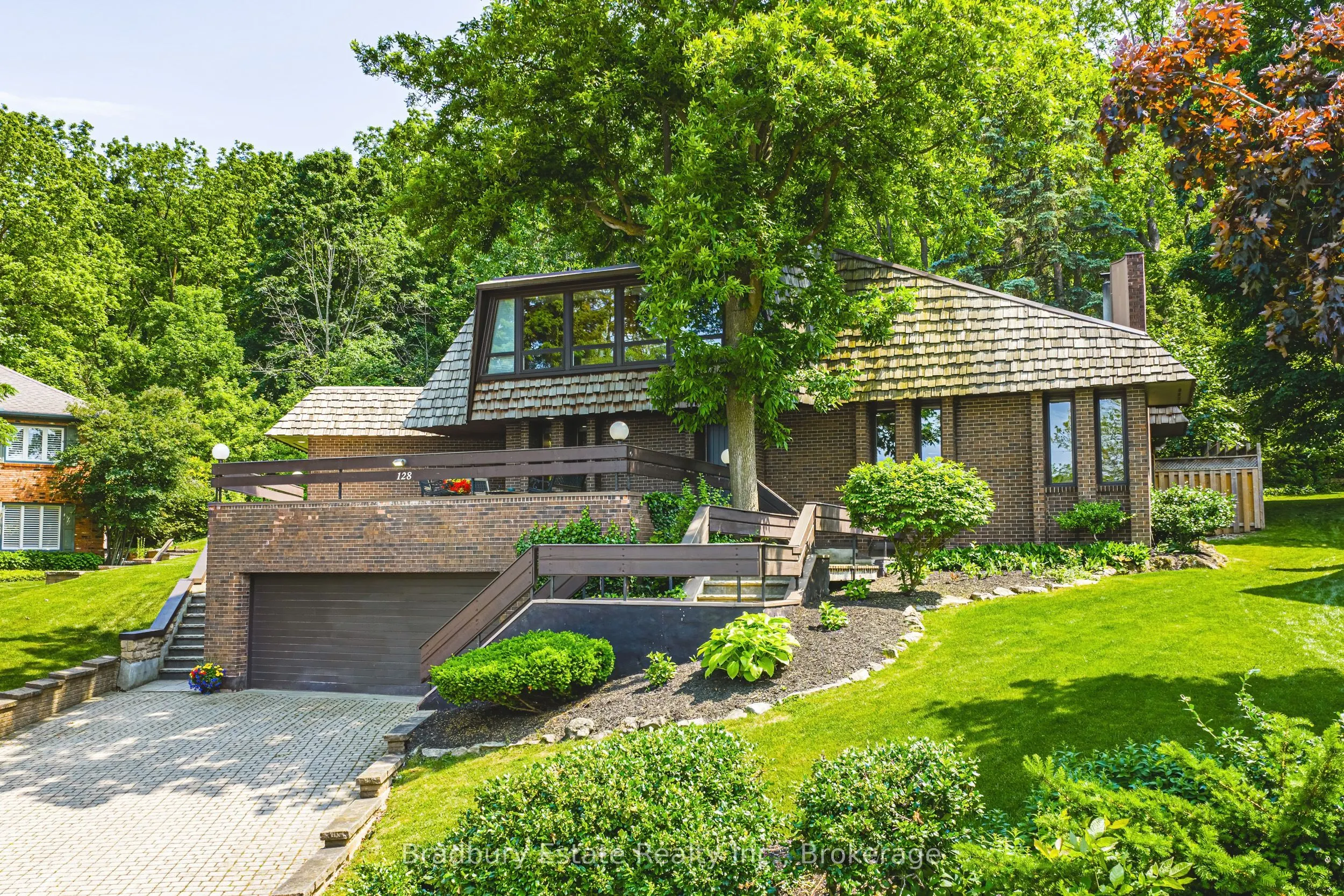 128 Bunker Hill Drive