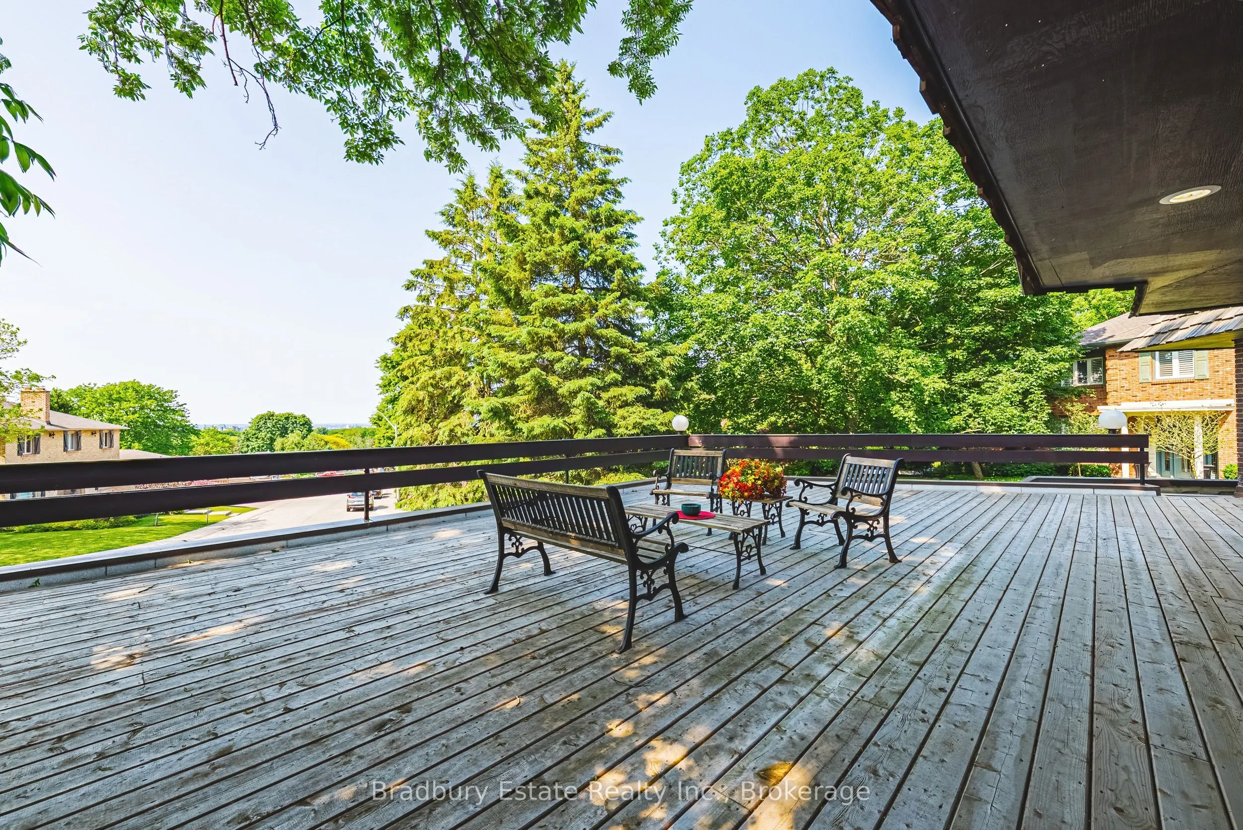 128 Bunker Hill Drive