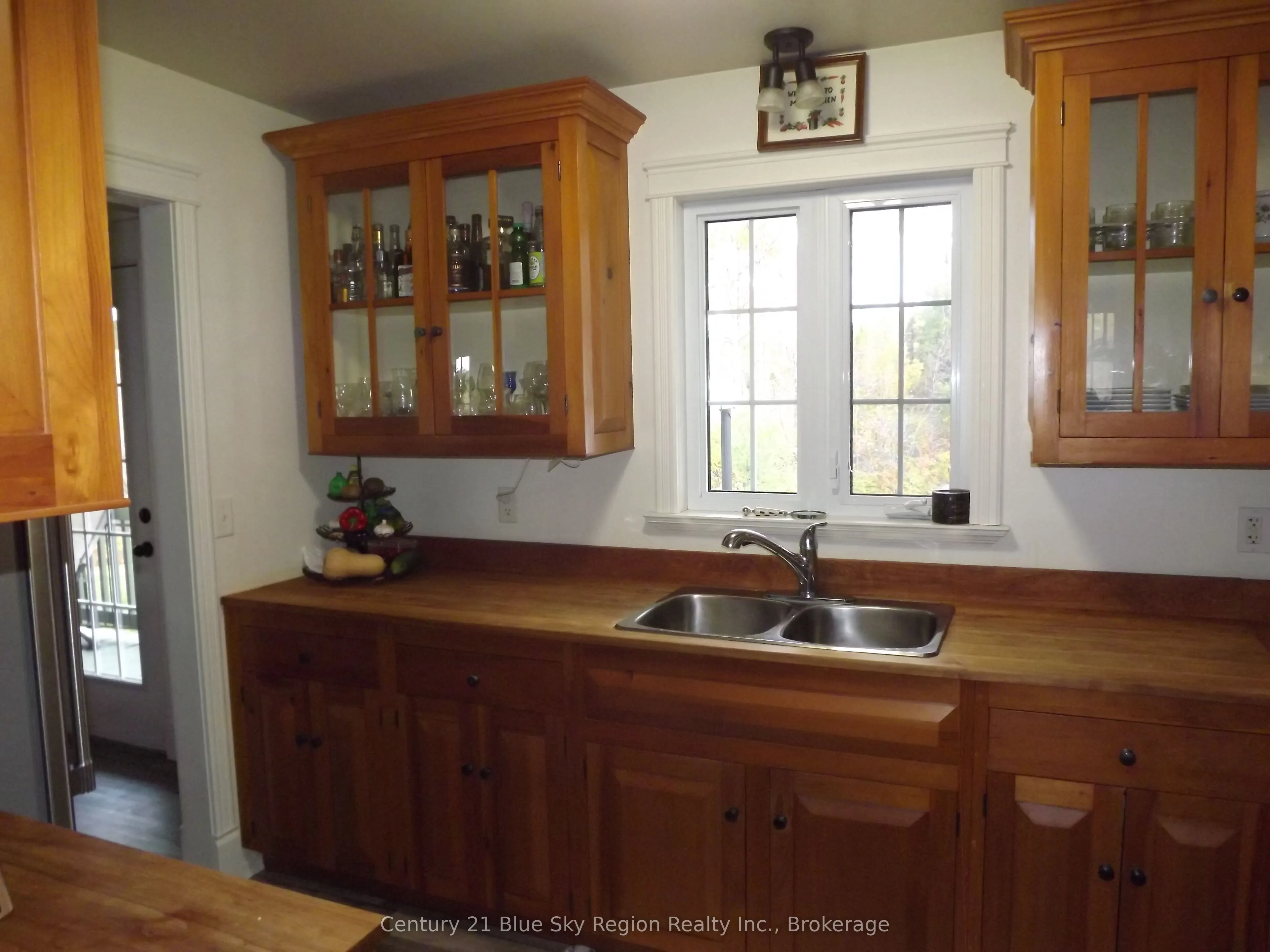 1846 Highway 17 E