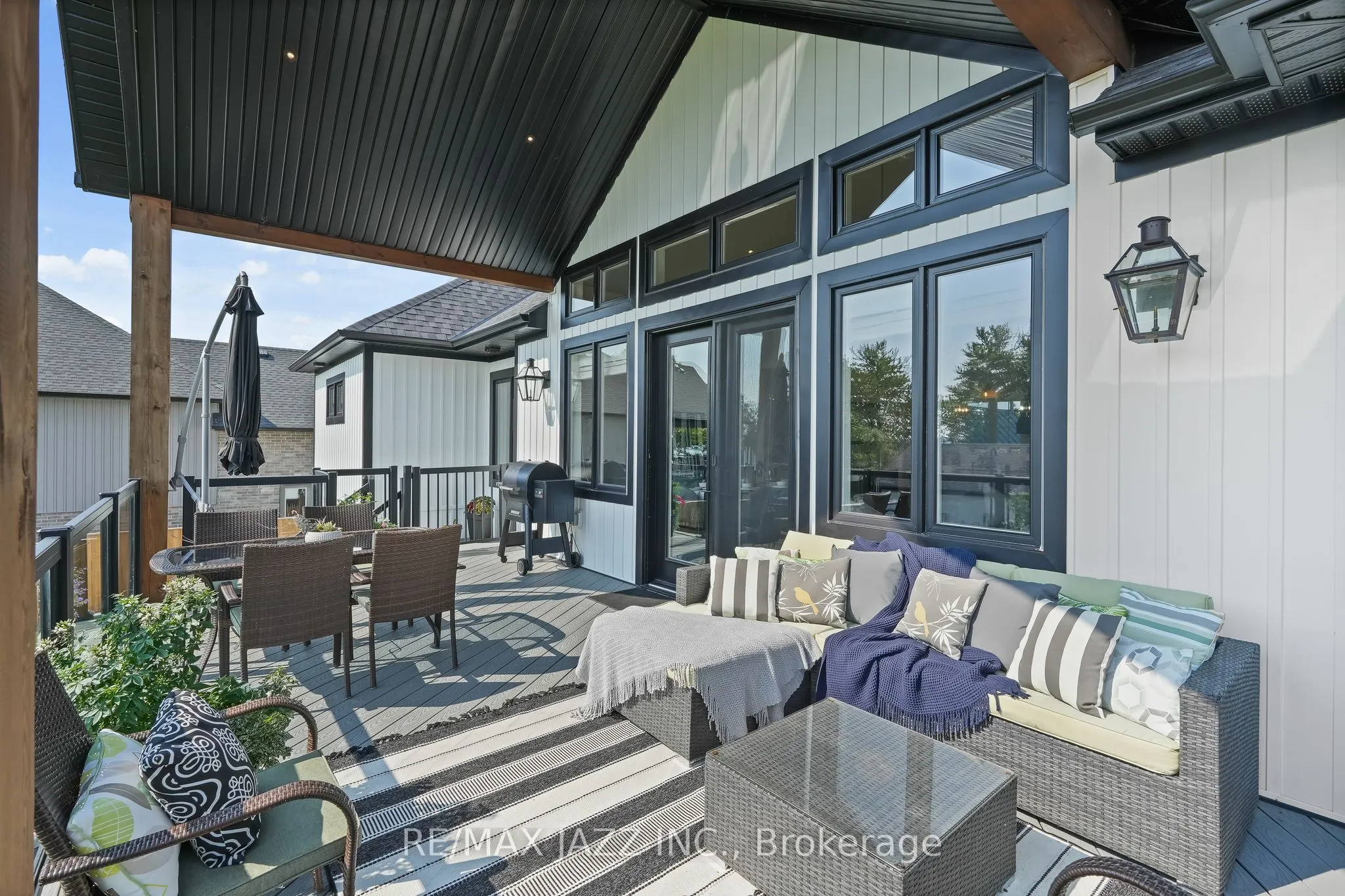 48 Pleasant View Crescent