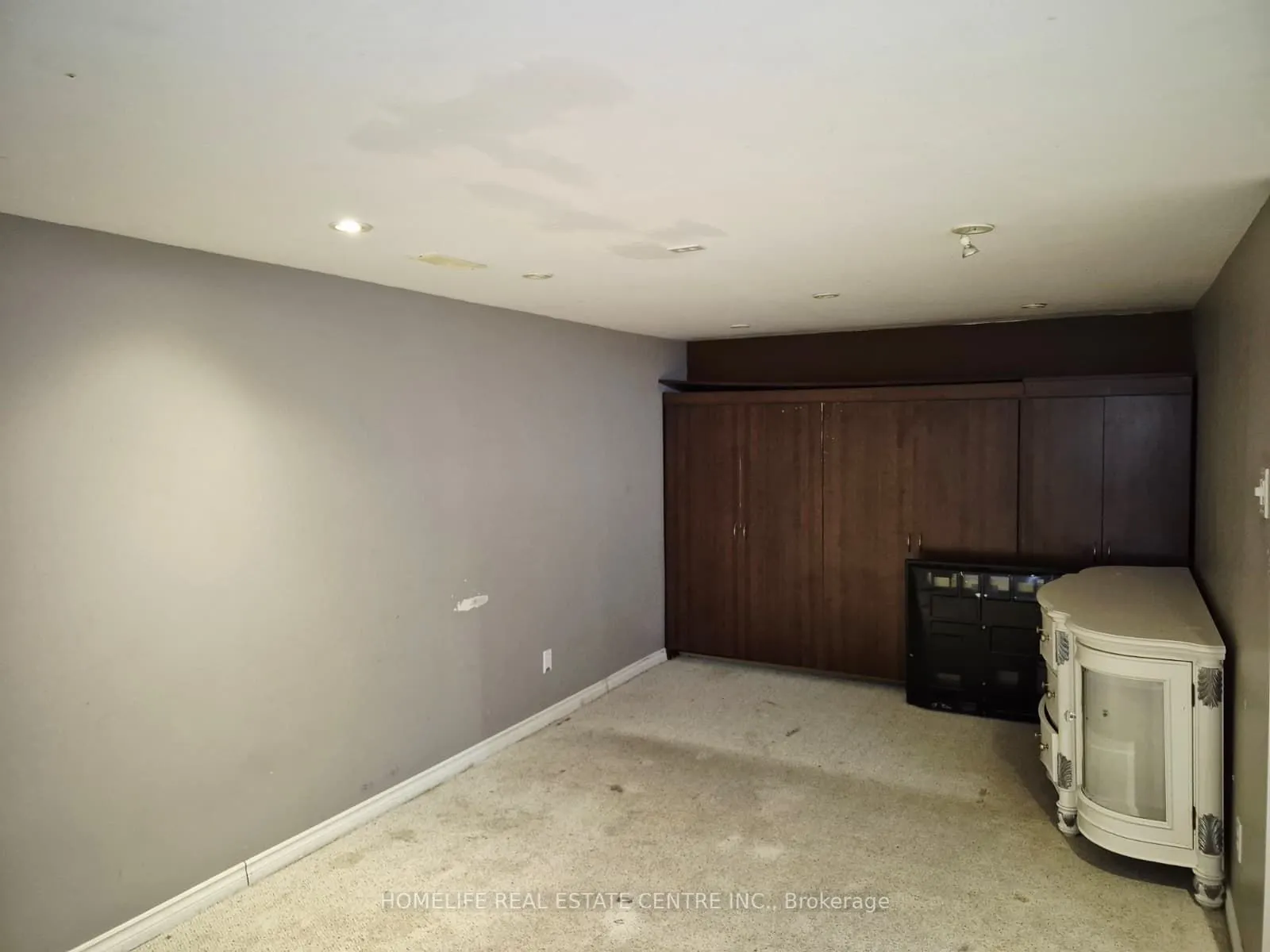 7 Swartz Street