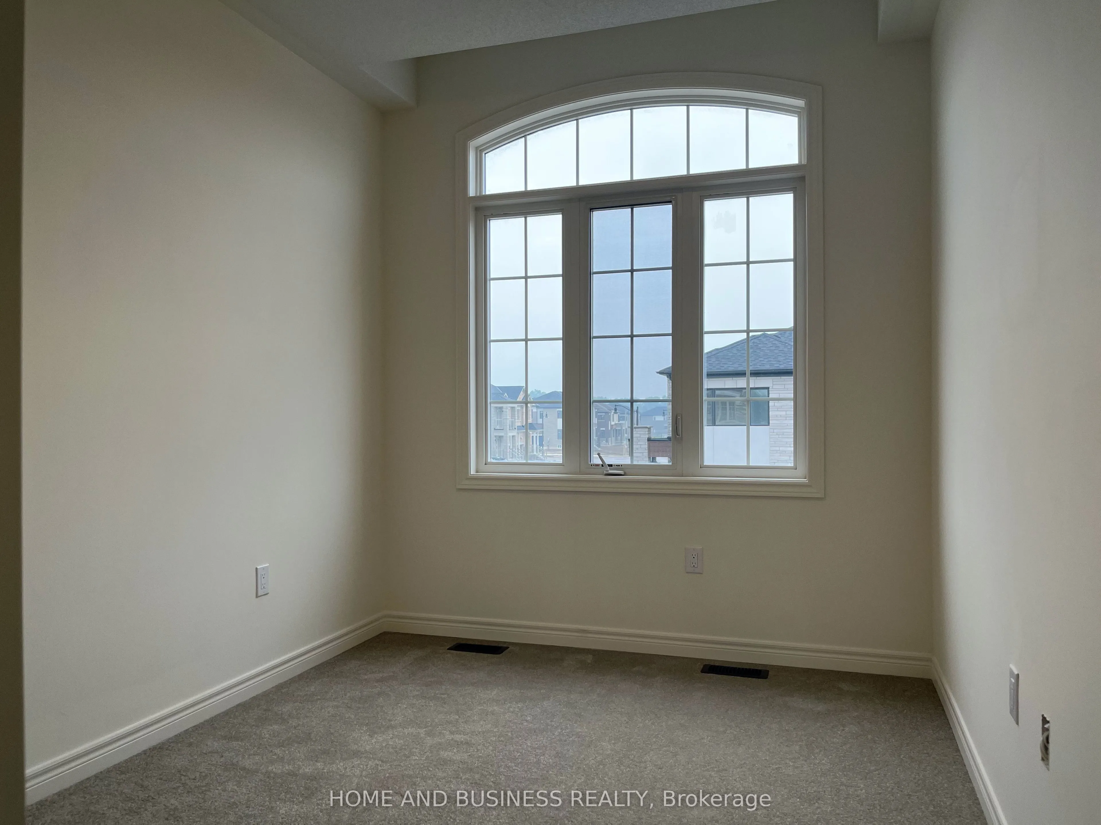 50 Holcomb Terrace