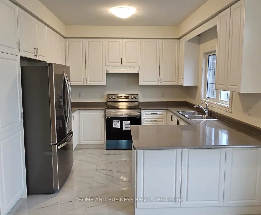 50 Holcomb Terrace