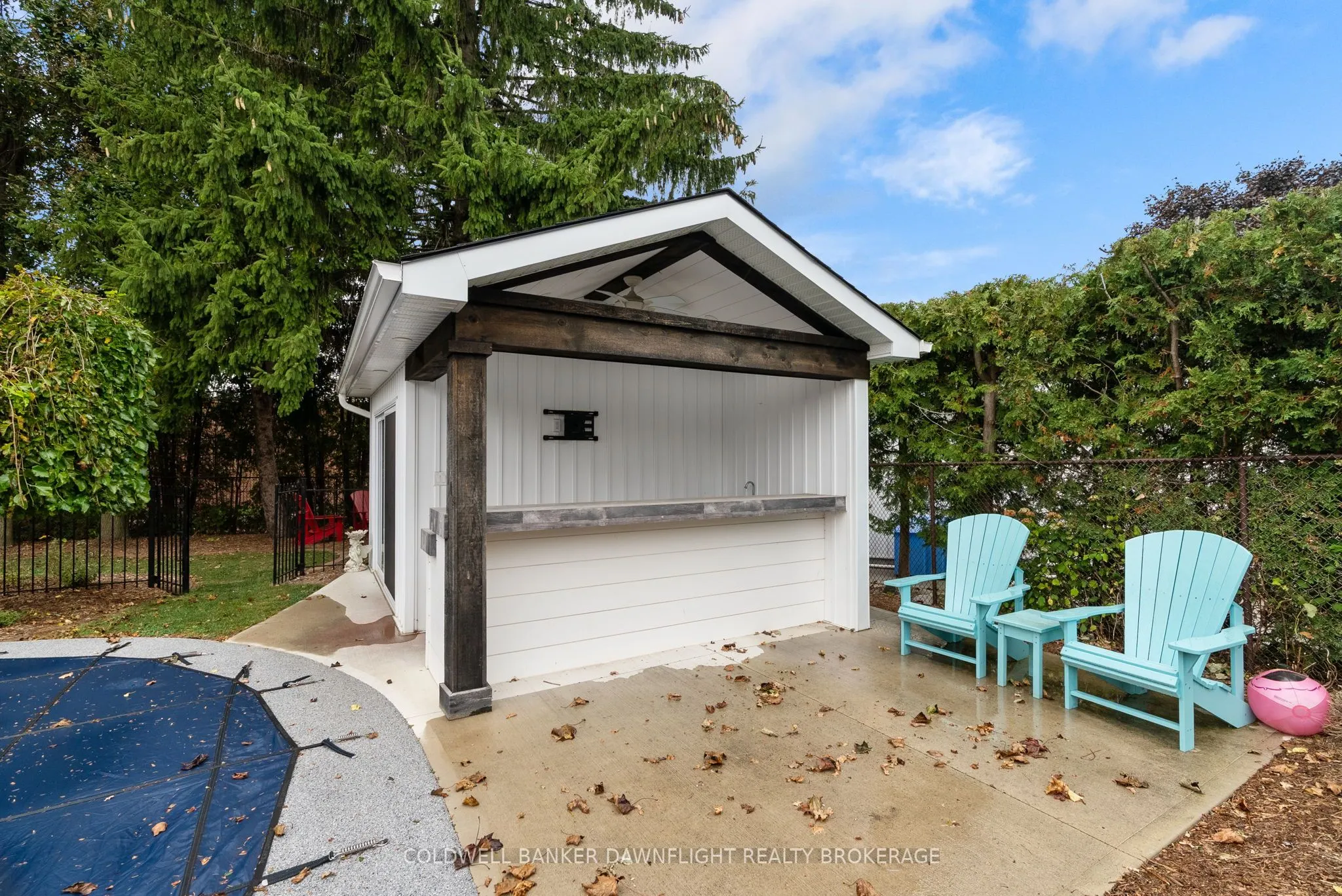 399 Pryde Boulevard