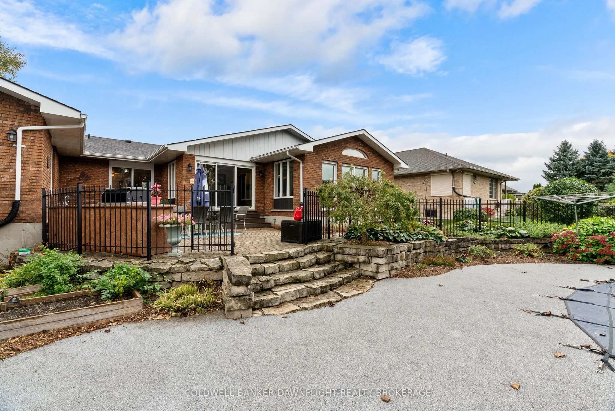 399 Pryde Boulevard