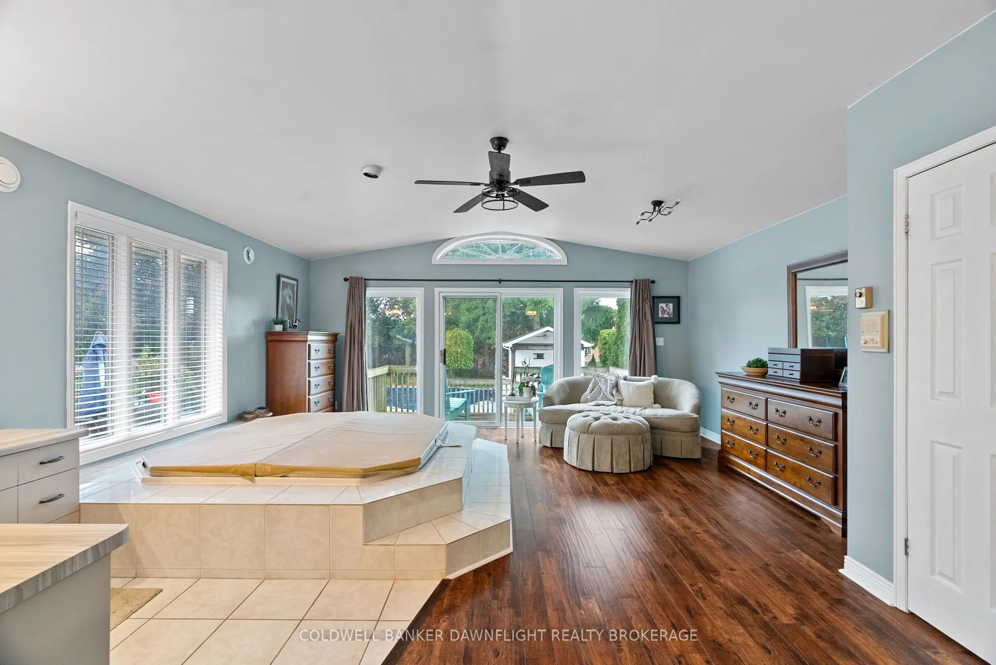 399 Pryde Boulevard
