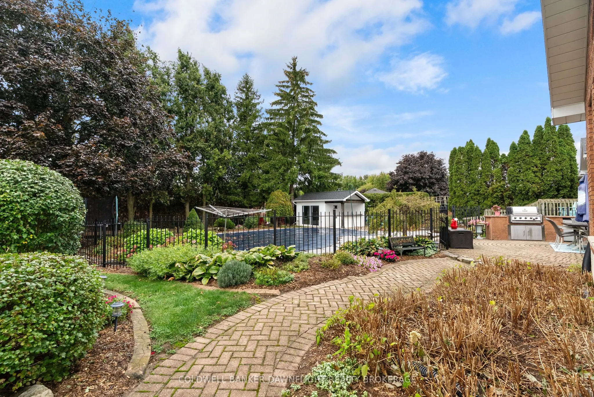 399 Pryde Boulevard