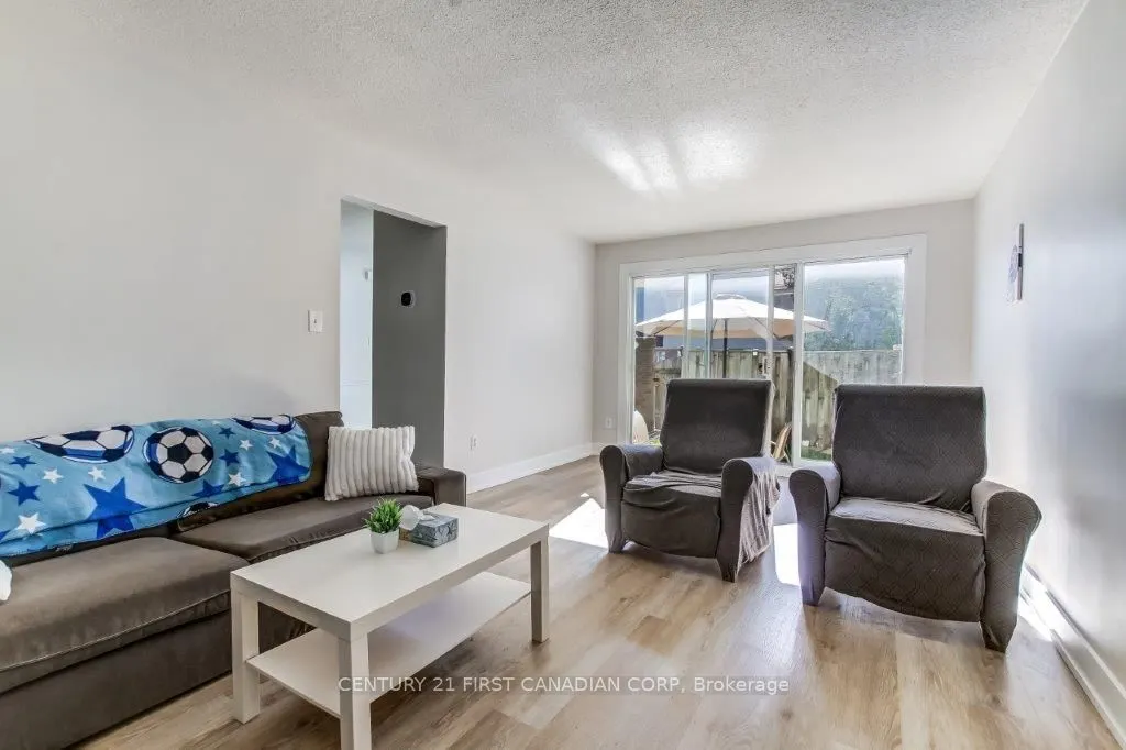 590 Millbank Drive, #12