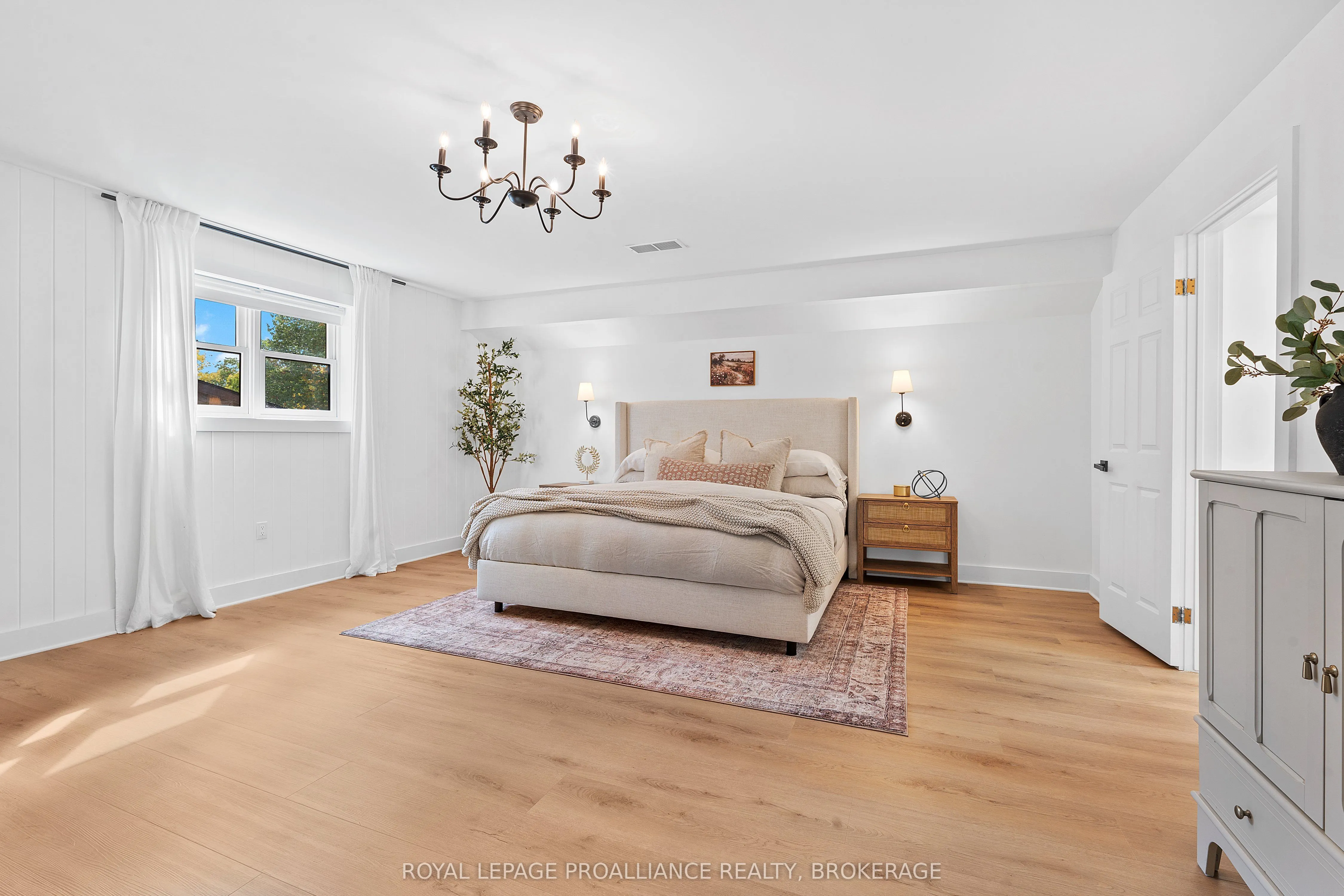 1399 Tamarac Street