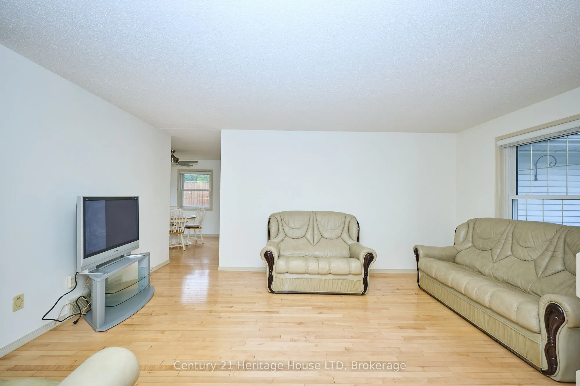 466 Belleair Boulevard