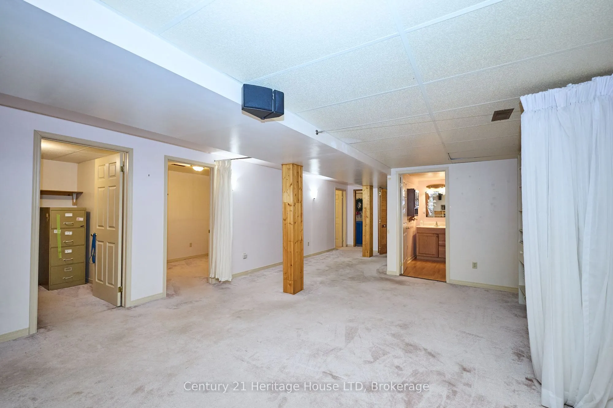466 Belleair Boulevard