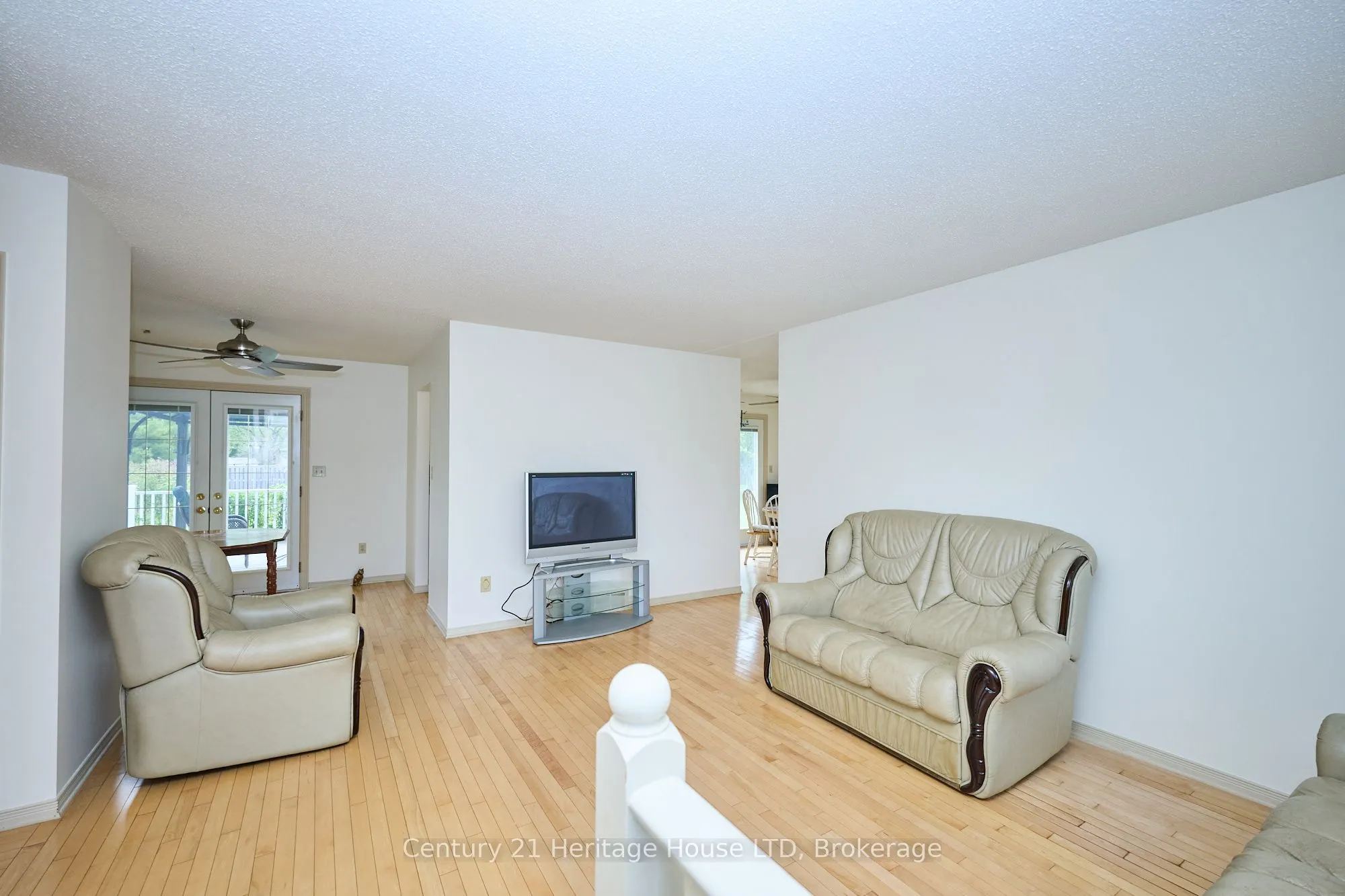 466 Belleair Boulevard