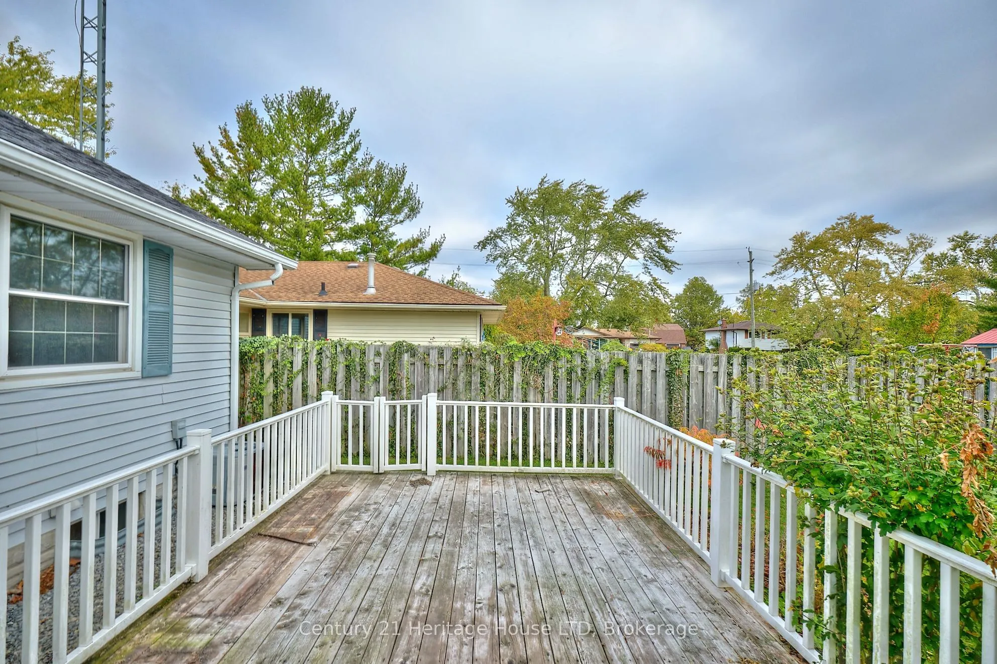 466 Belleair Boulevard