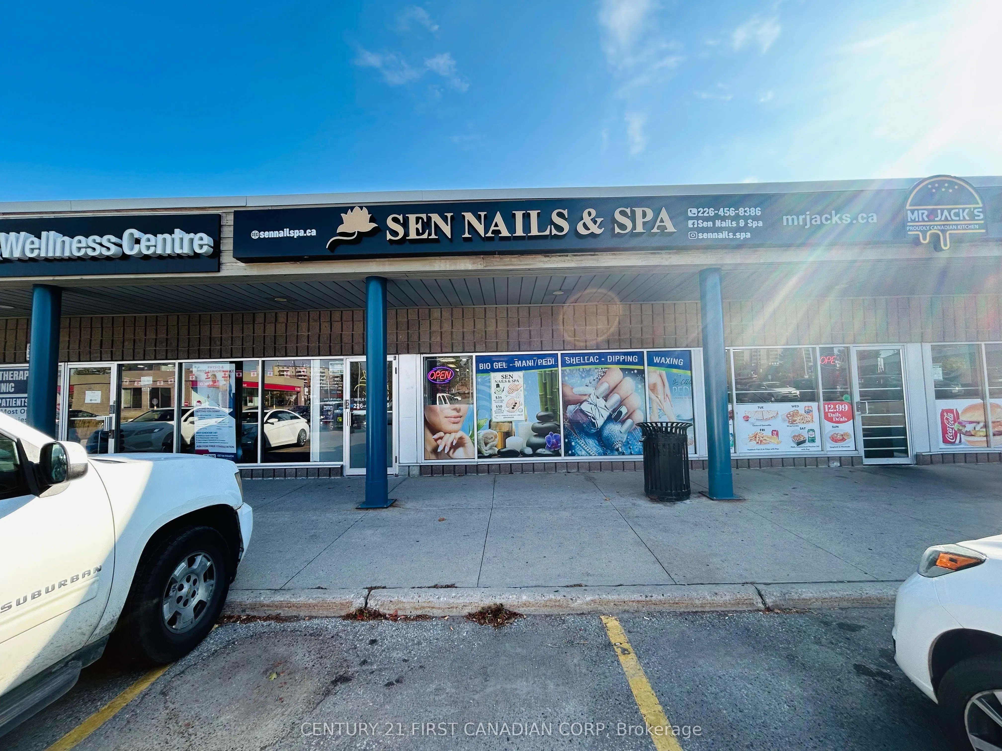 11 Baseline Road E, #3
