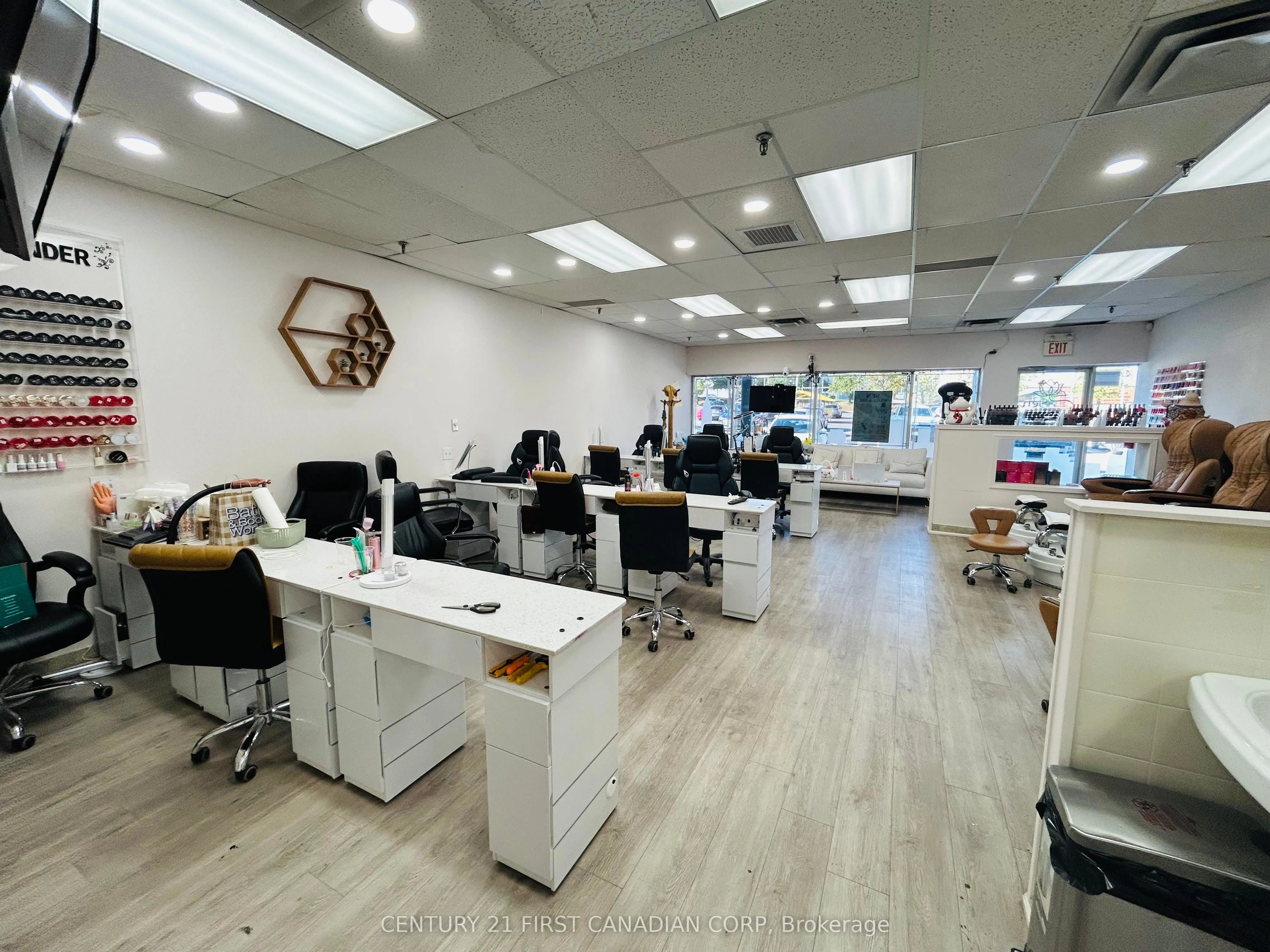 11 Baseline Road E, #3
