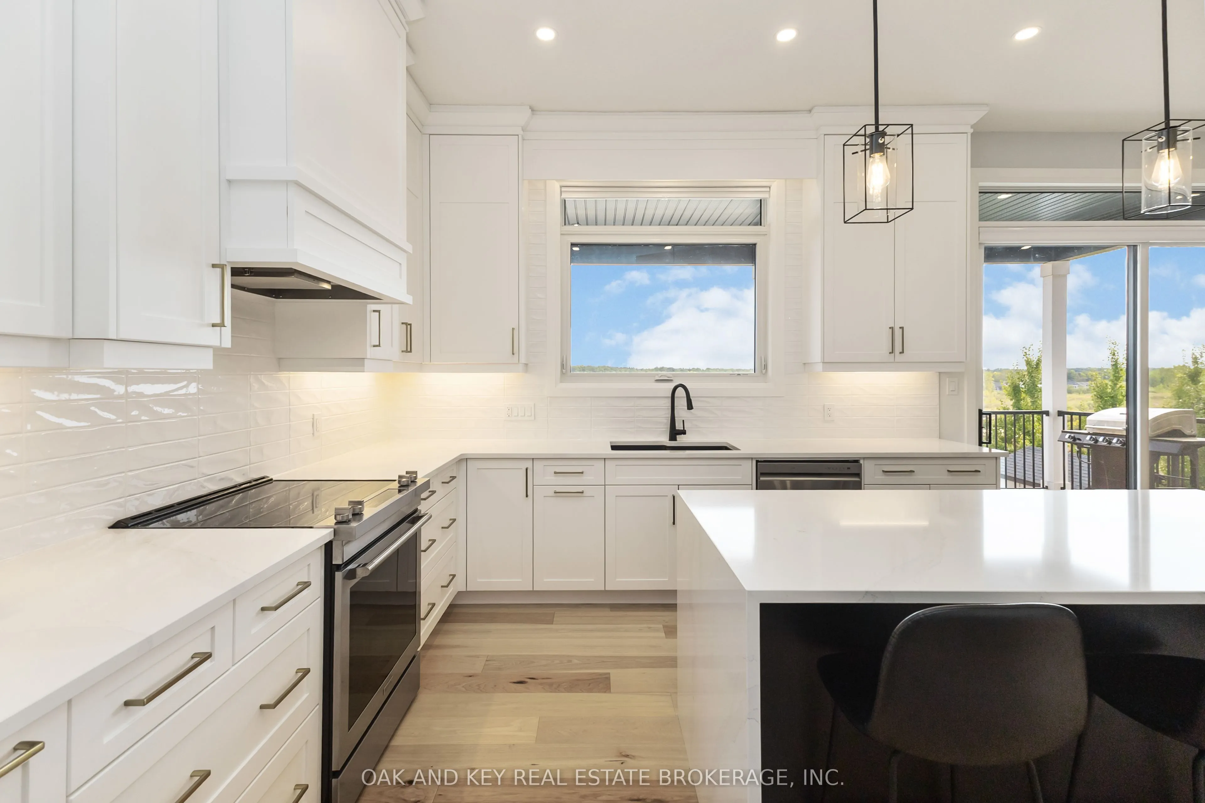 119 DAVENTRY Way