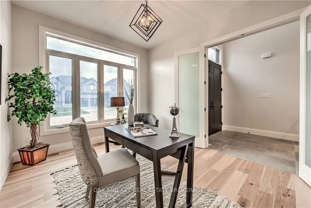 119 DAVENTRY Way