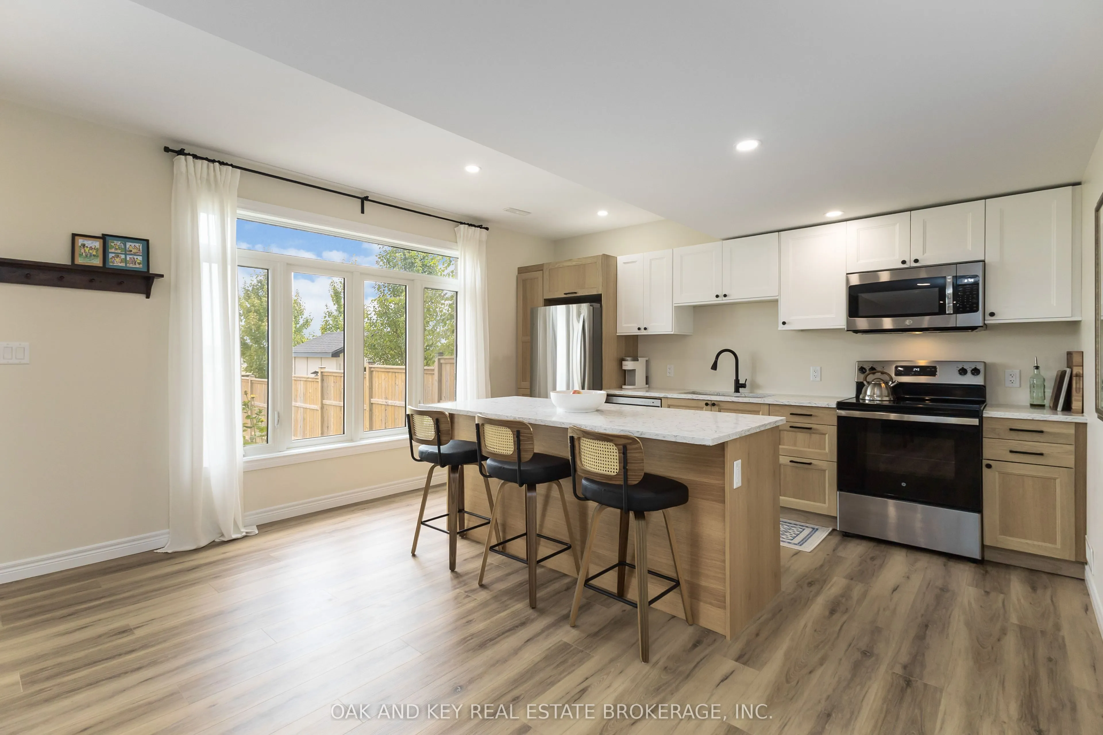 119 DAVENTRY Way