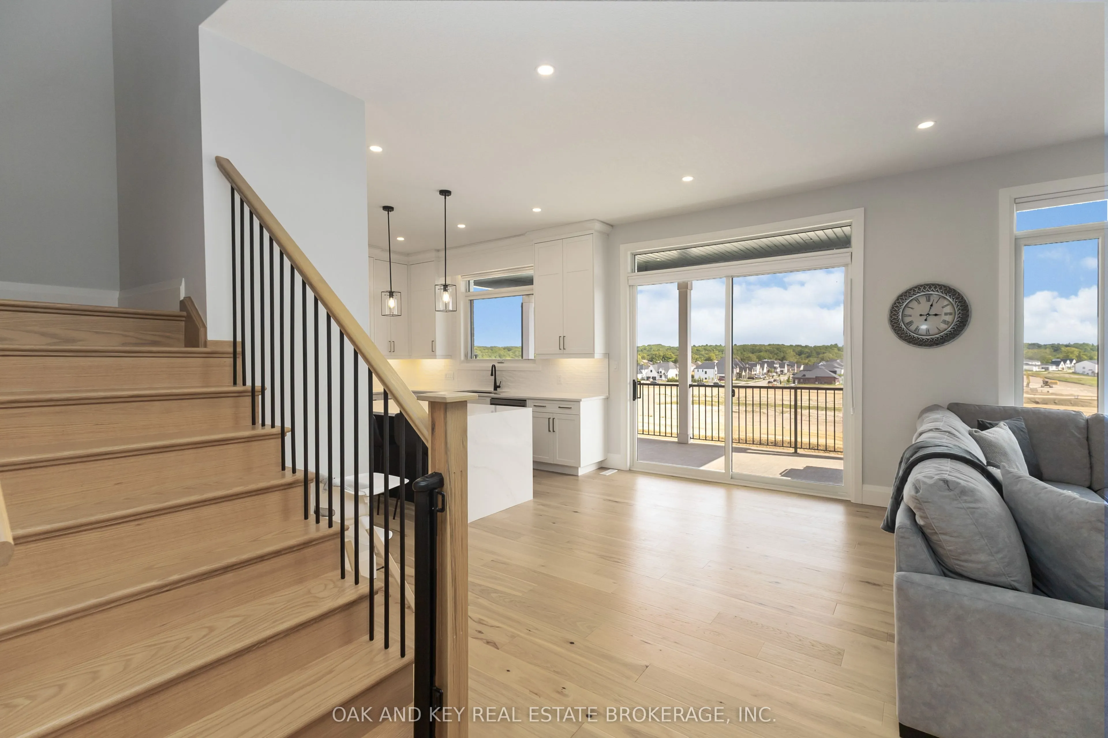 119 DAVENTRY Way