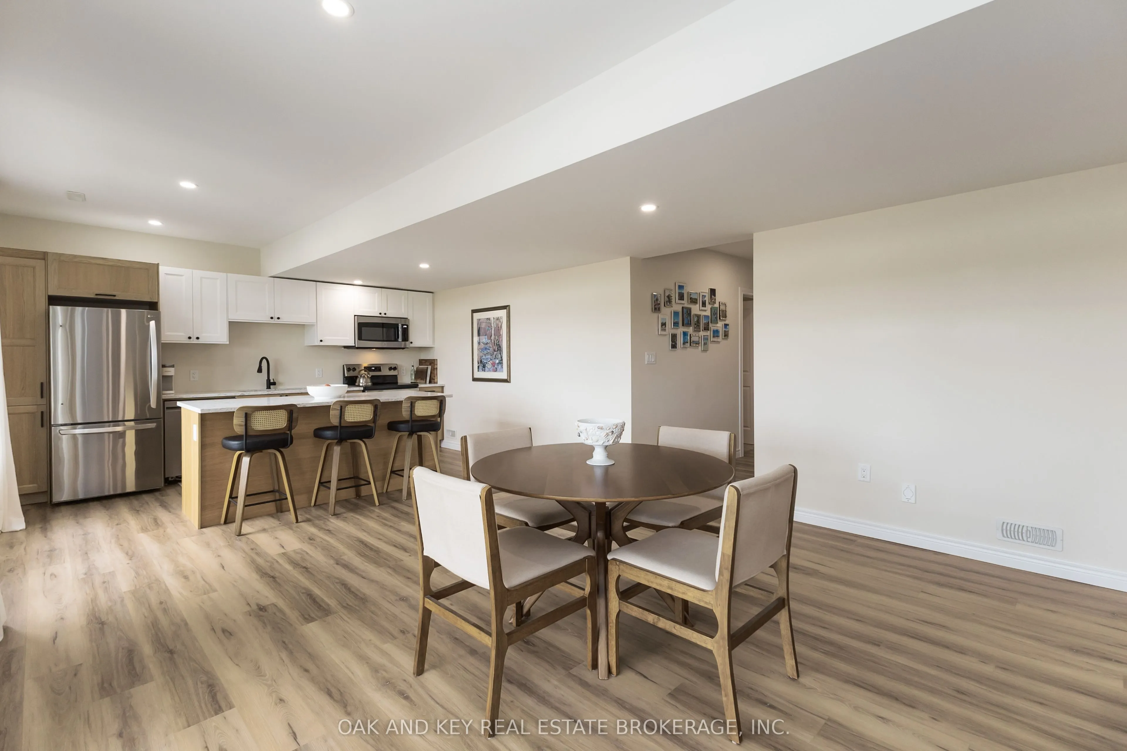 119 DAVENTRY Way