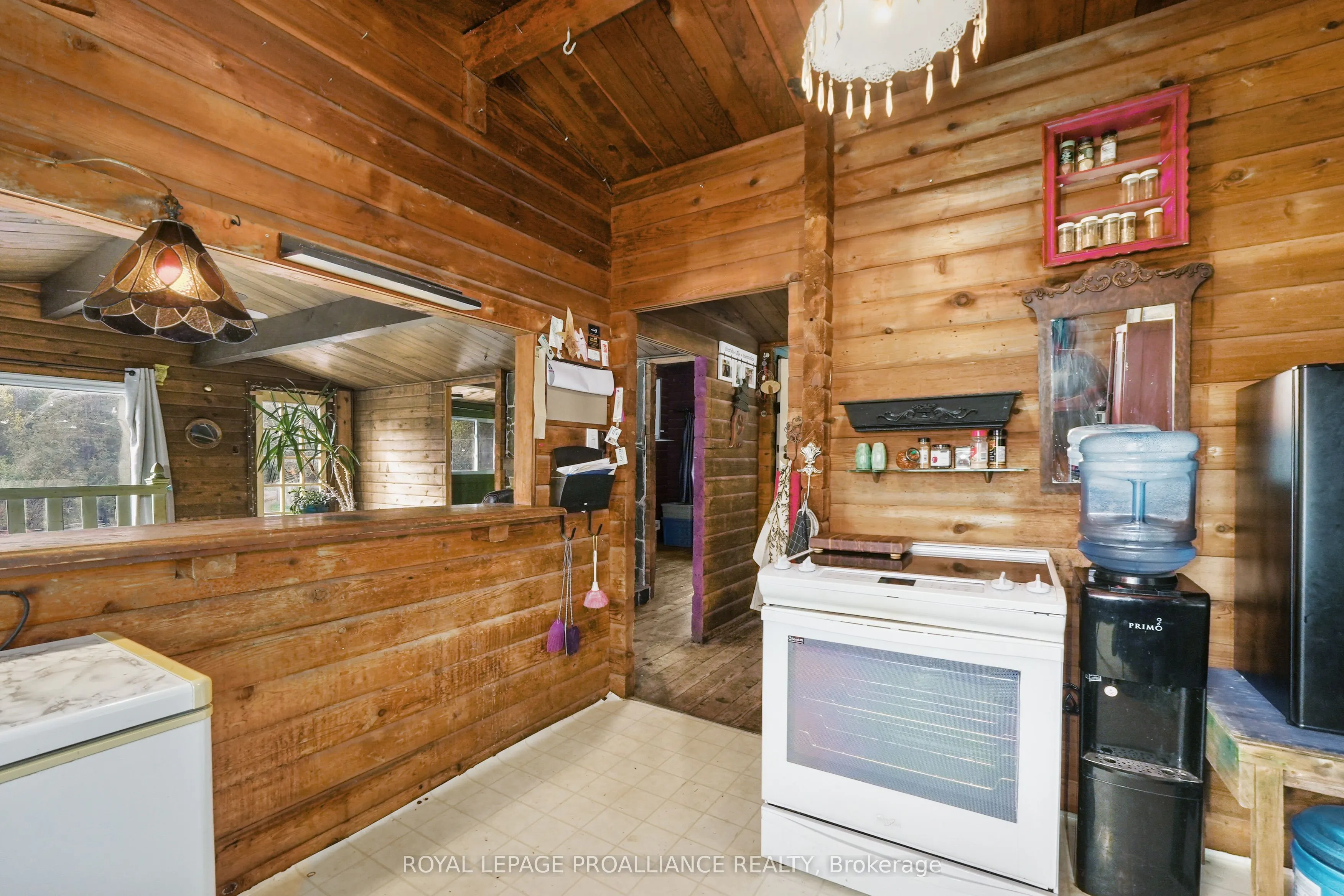 1125 Bateman Road