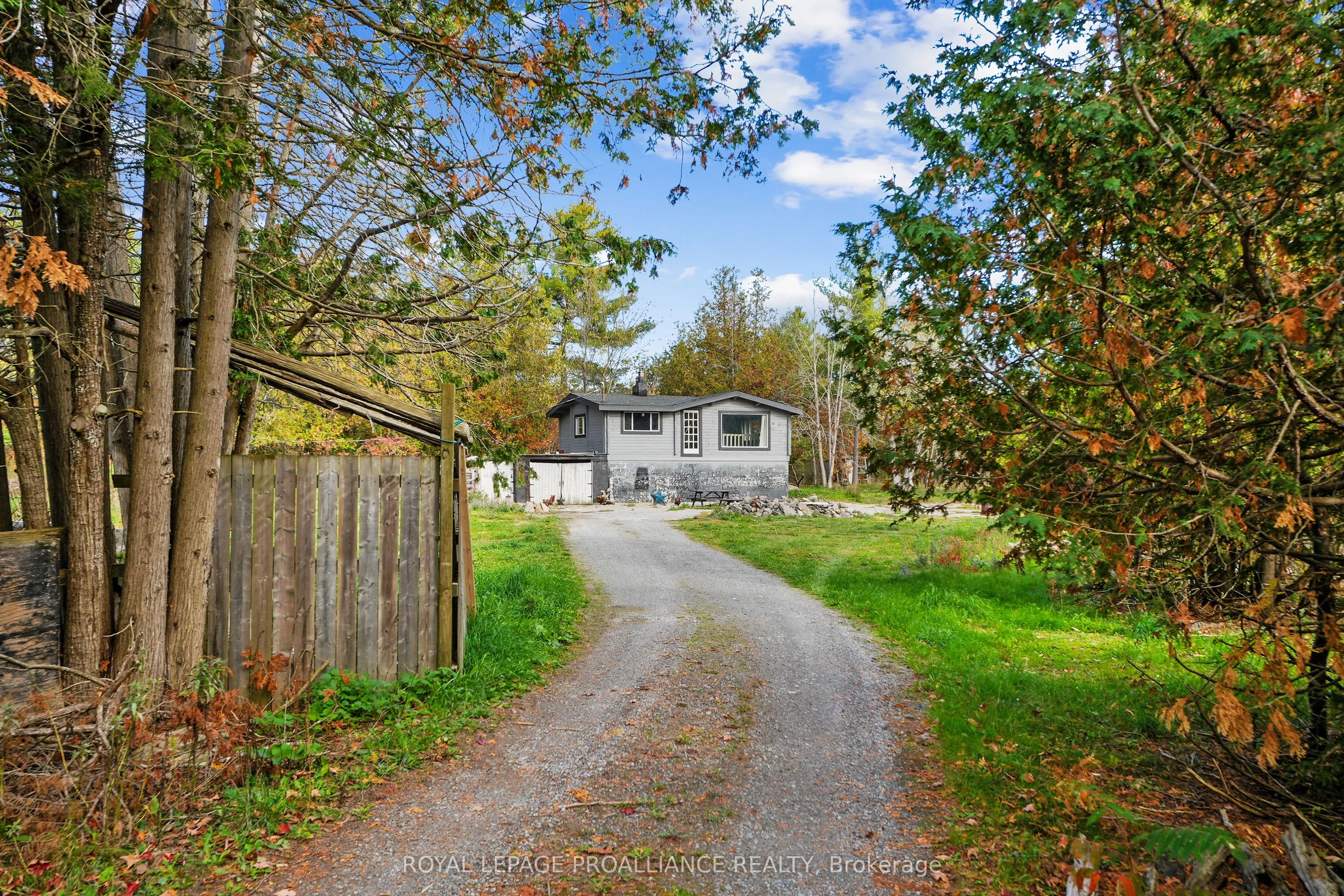 1125 Bateman Road