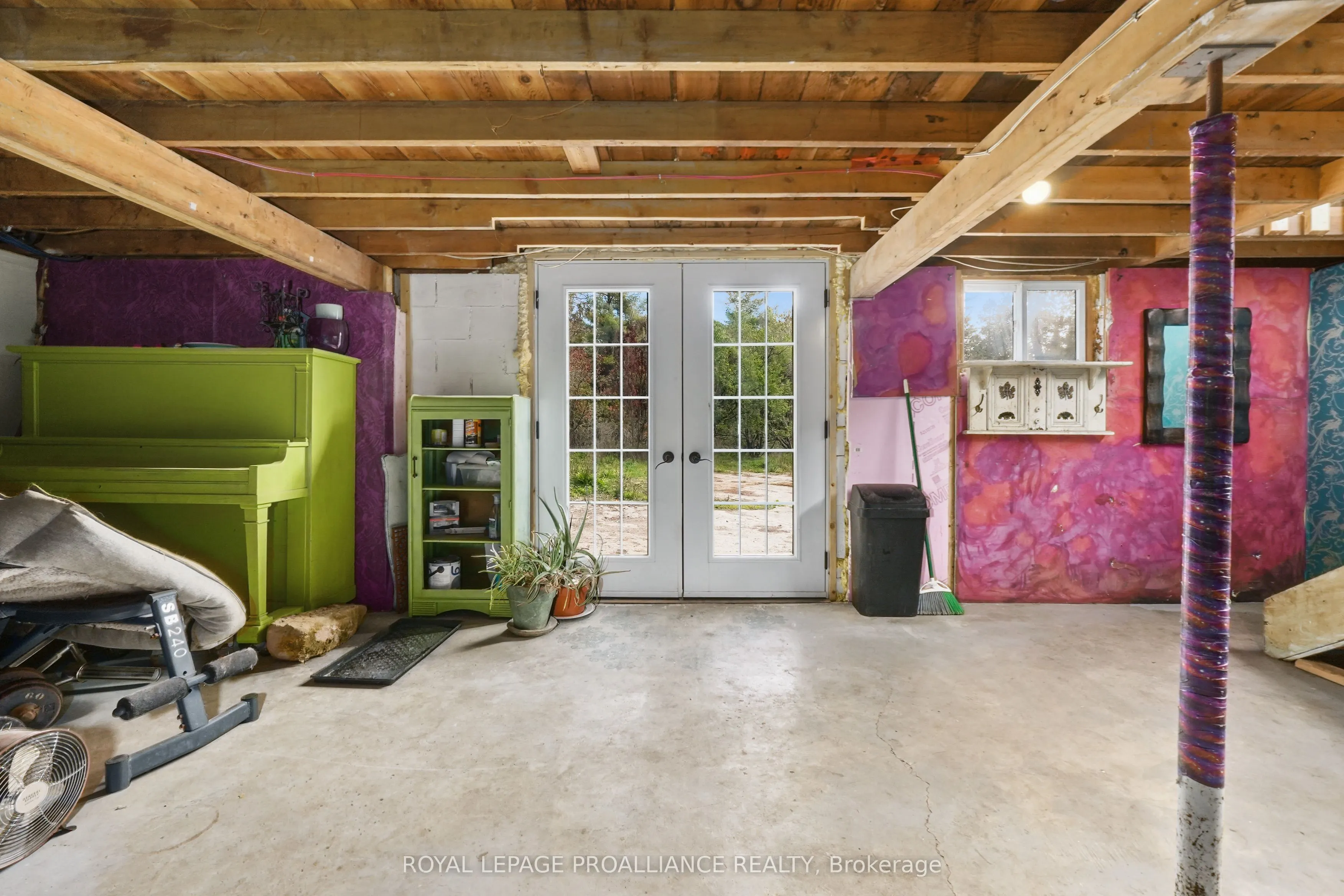1125 Bateman Road
