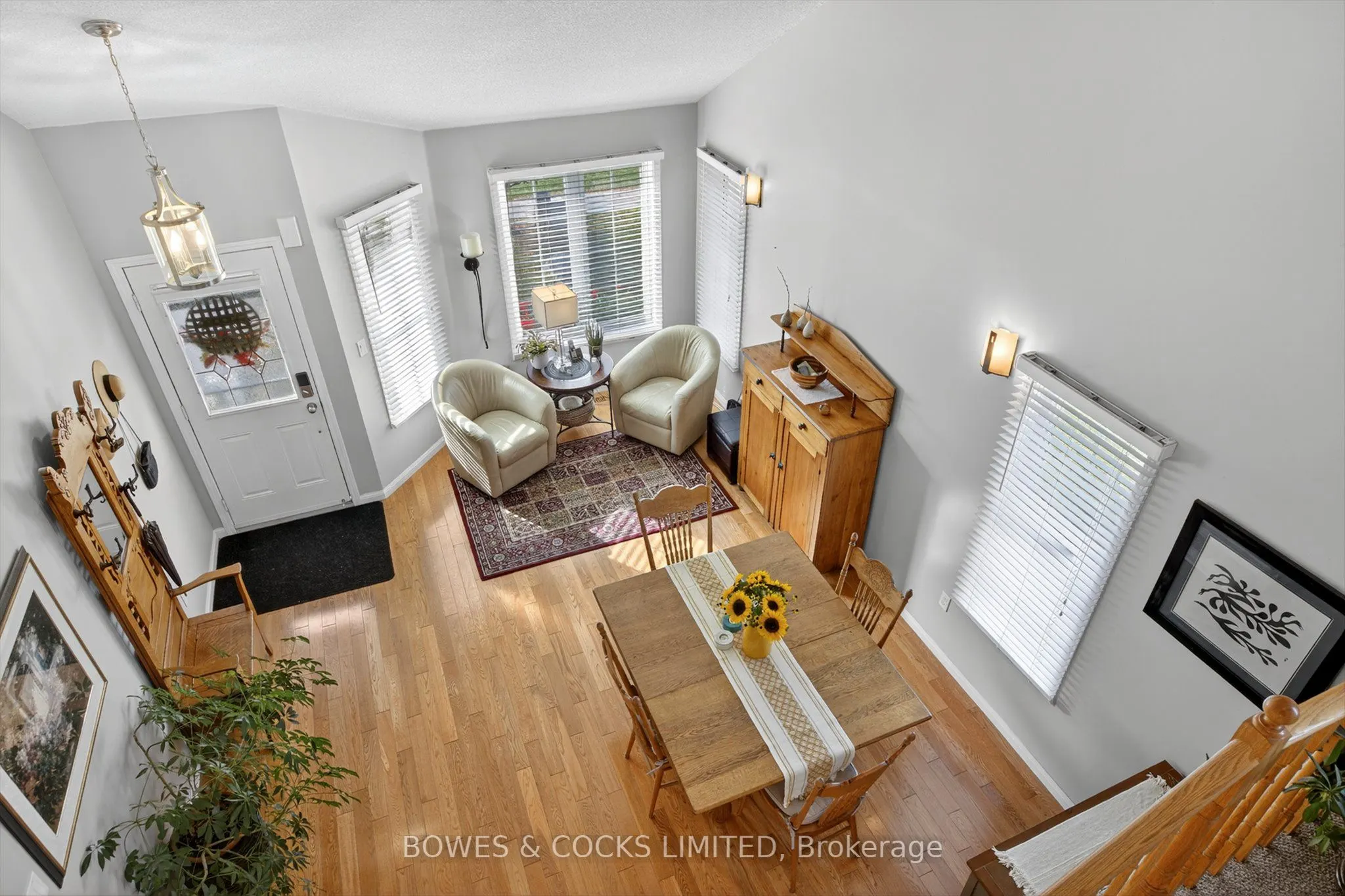771 Tully Crescent