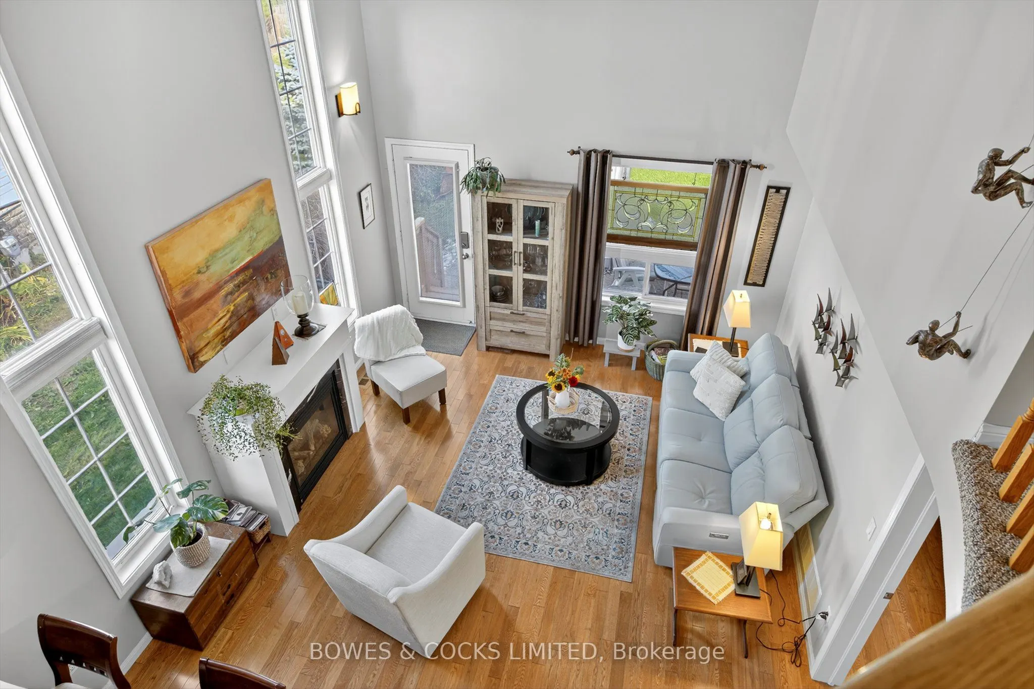 771 Tully Crescent