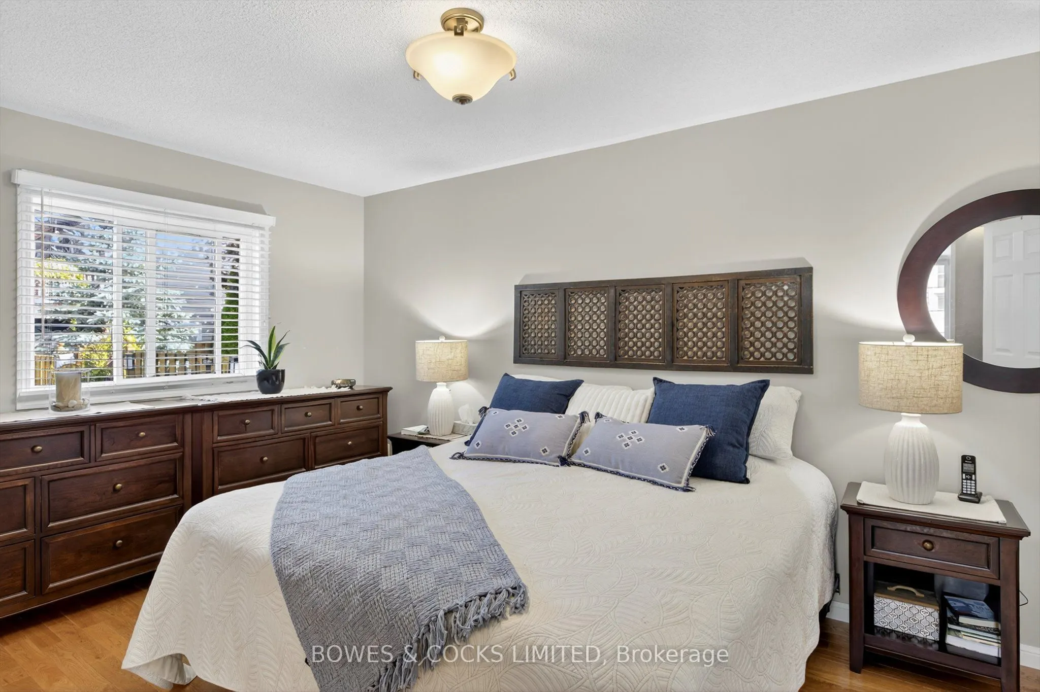 771 Tully Crescent