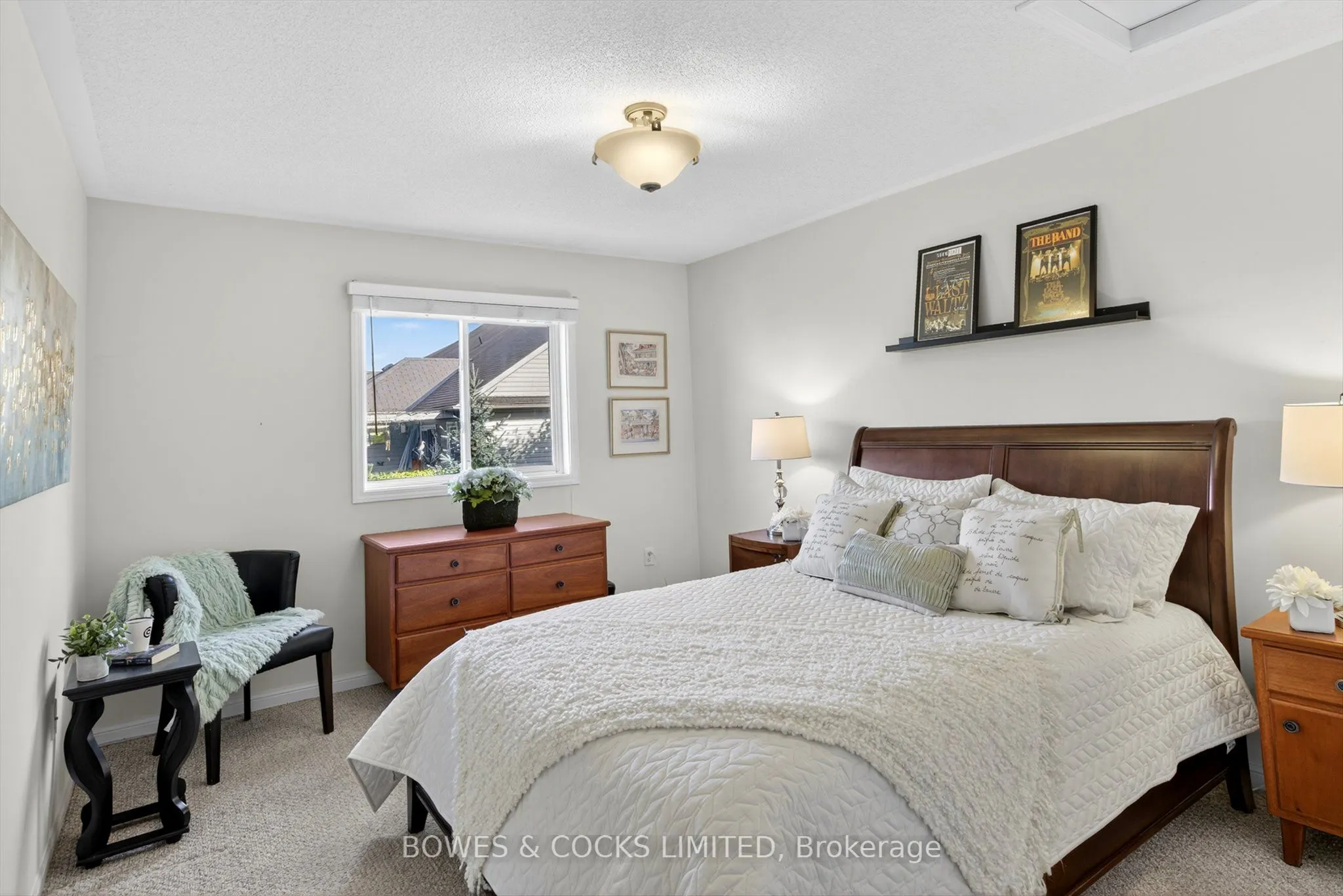 771 Tully Crescent
