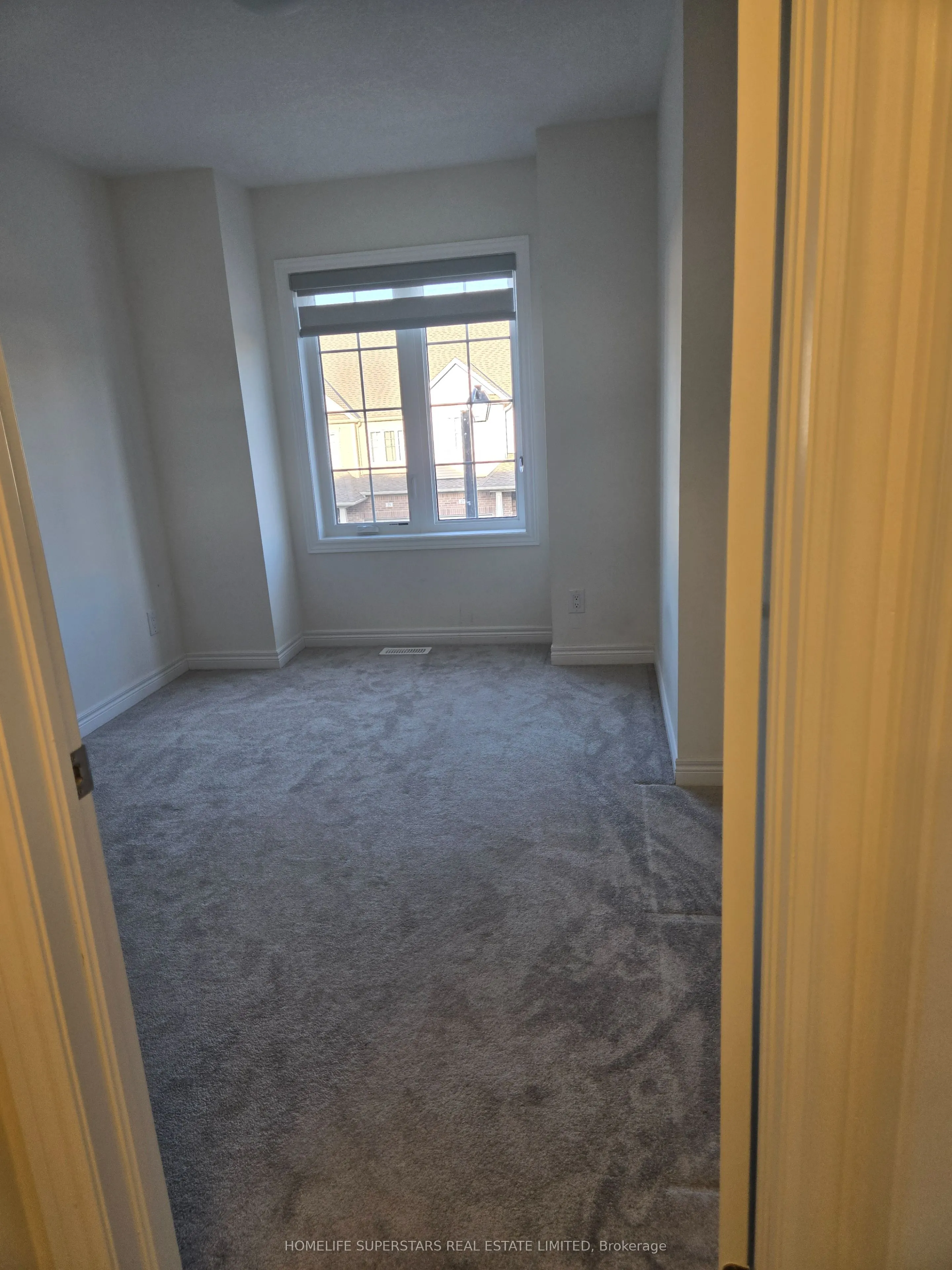28 Roywood Street