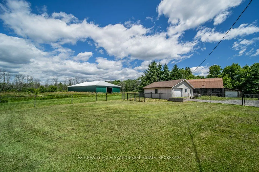 8061 County Rd 2