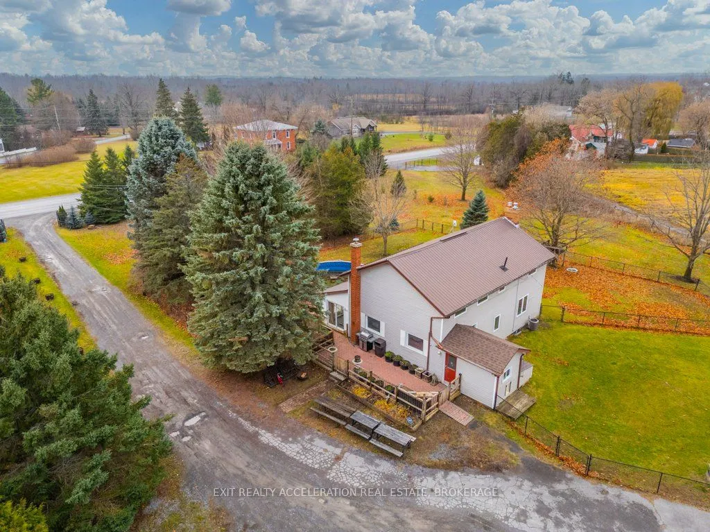 8061 County Rd 2