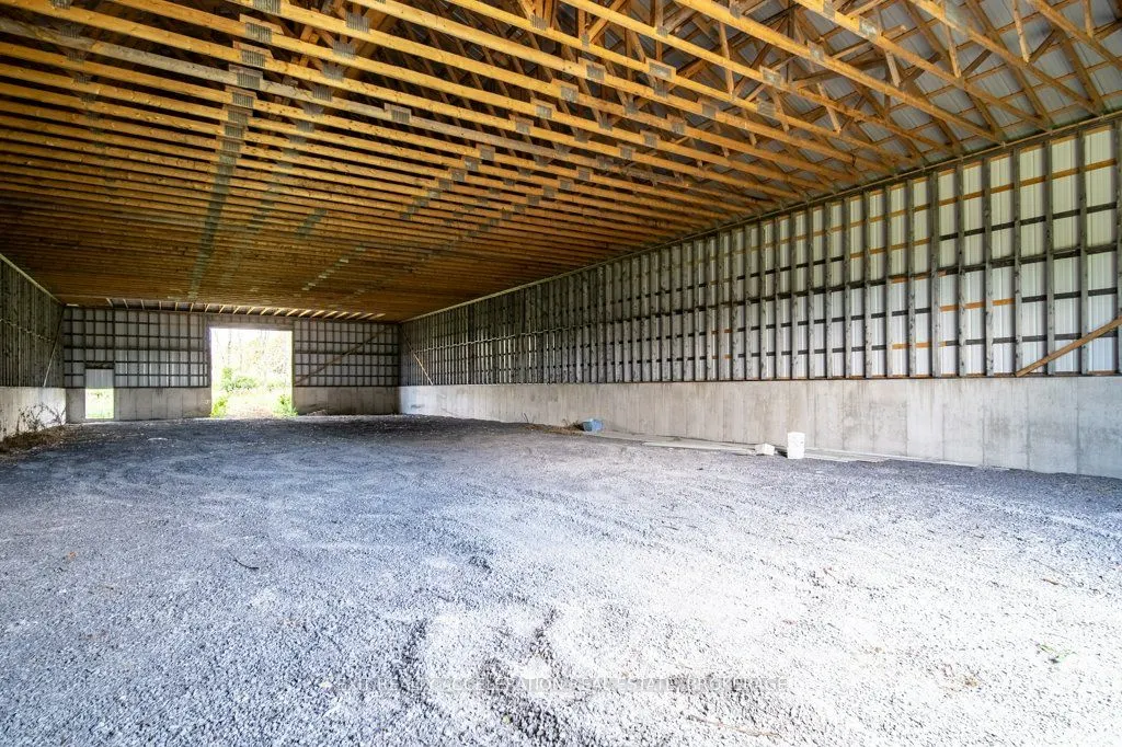 8061 County Rd 2