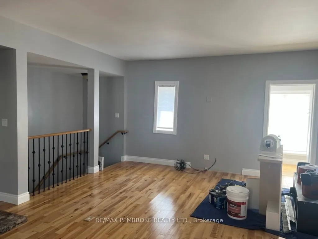 186 Pembroke Street E
