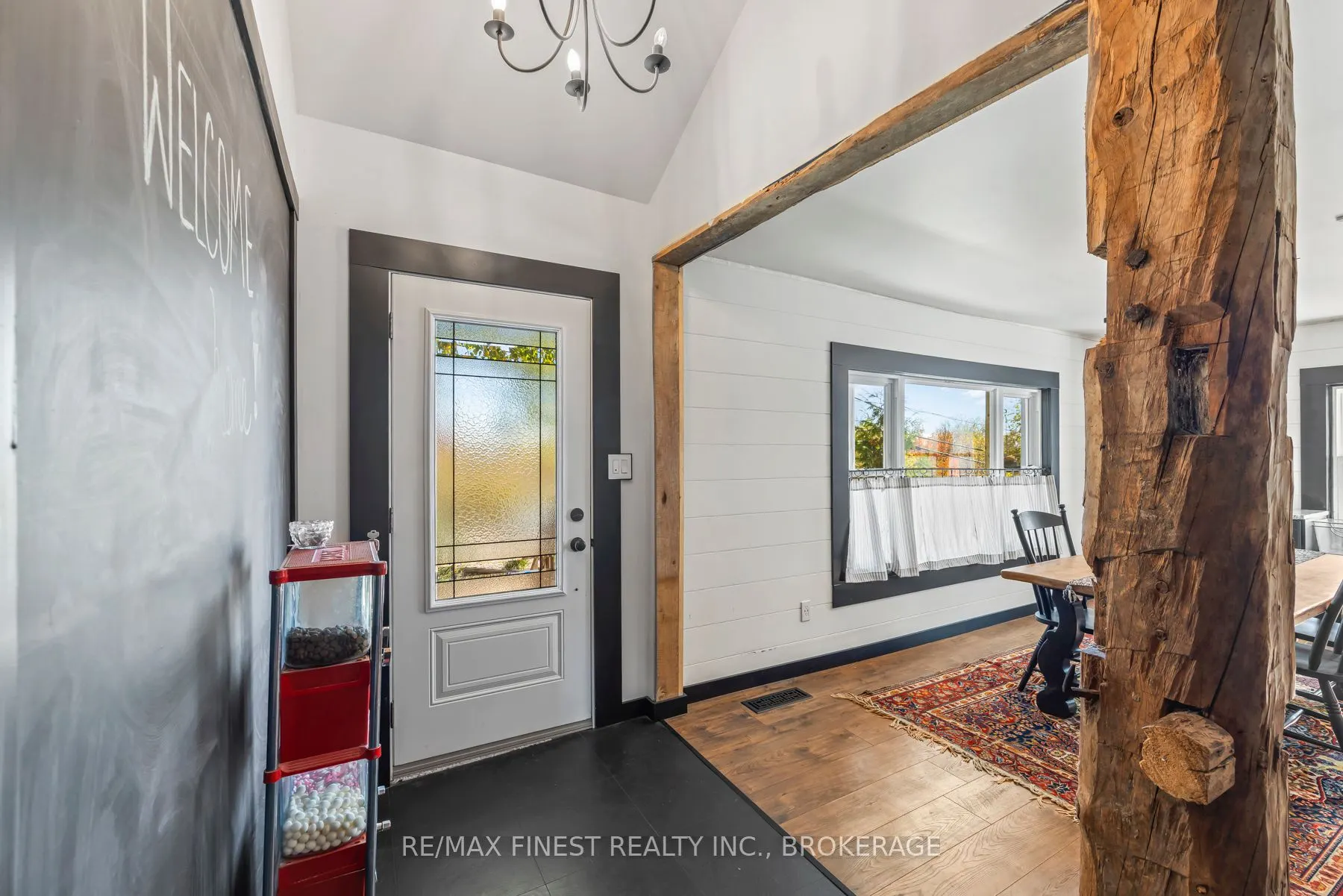 2313 Sydenham Road