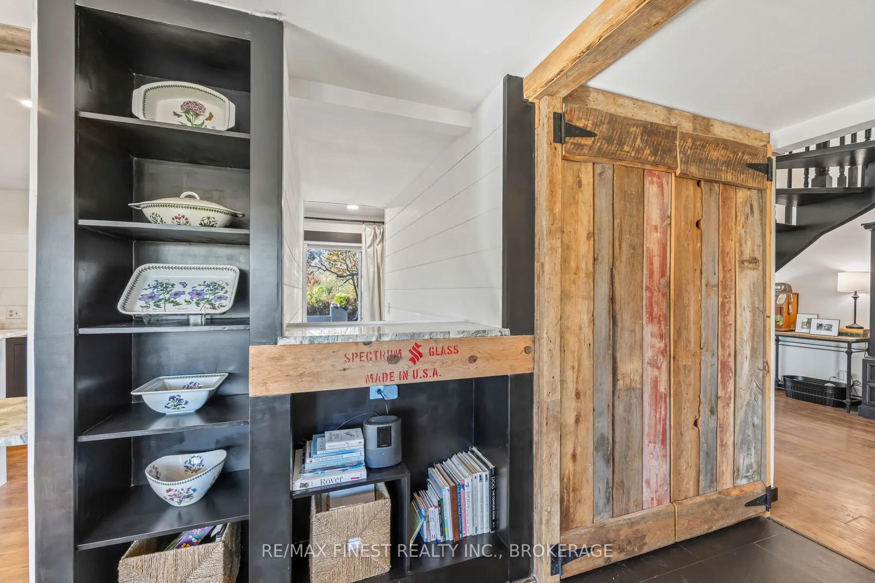 2313 Sydenham Road