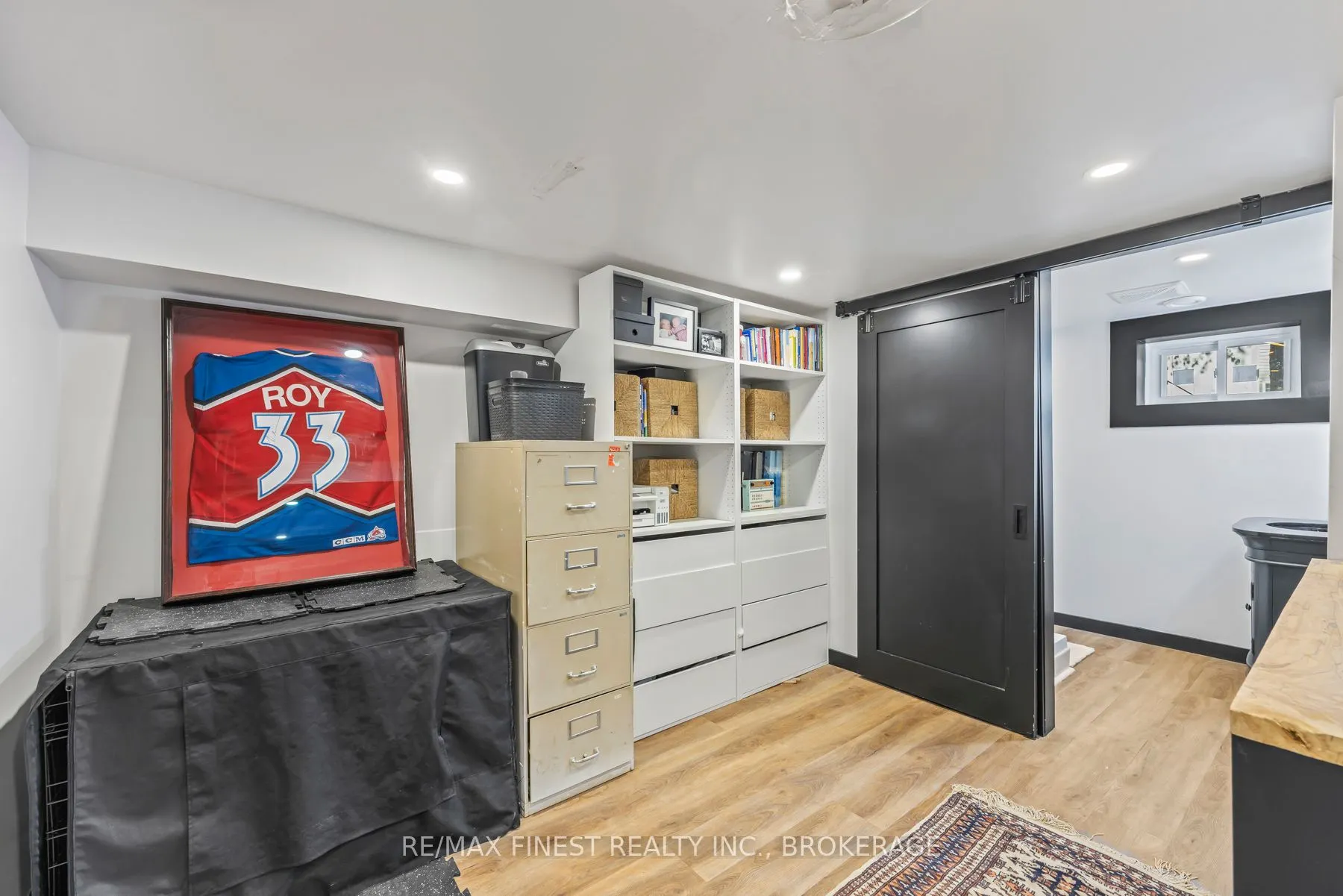 2313 Sydenham Road