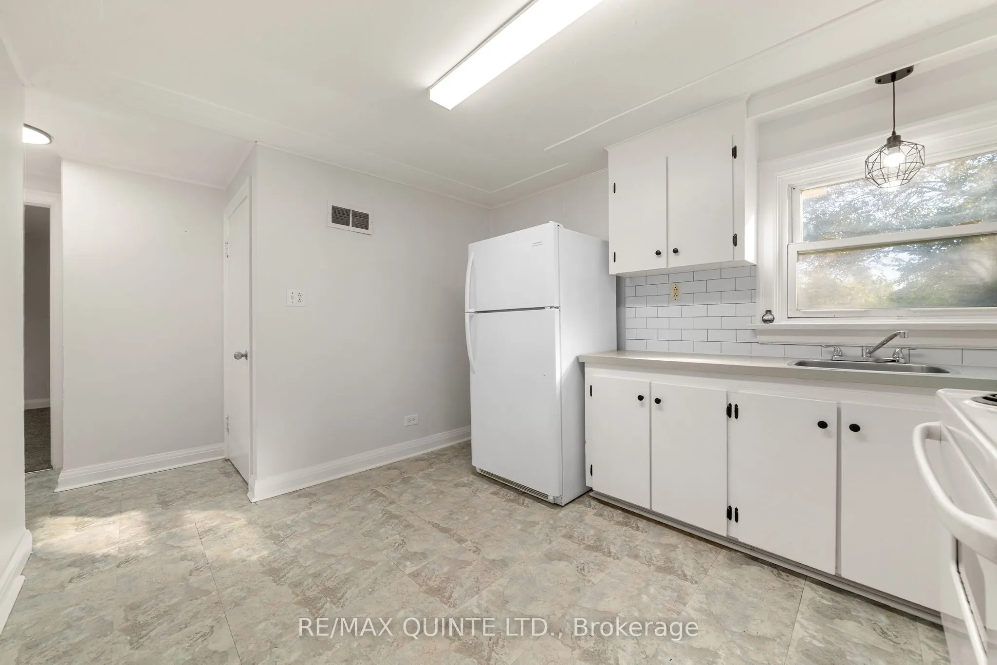 7 Ritchie Avenue