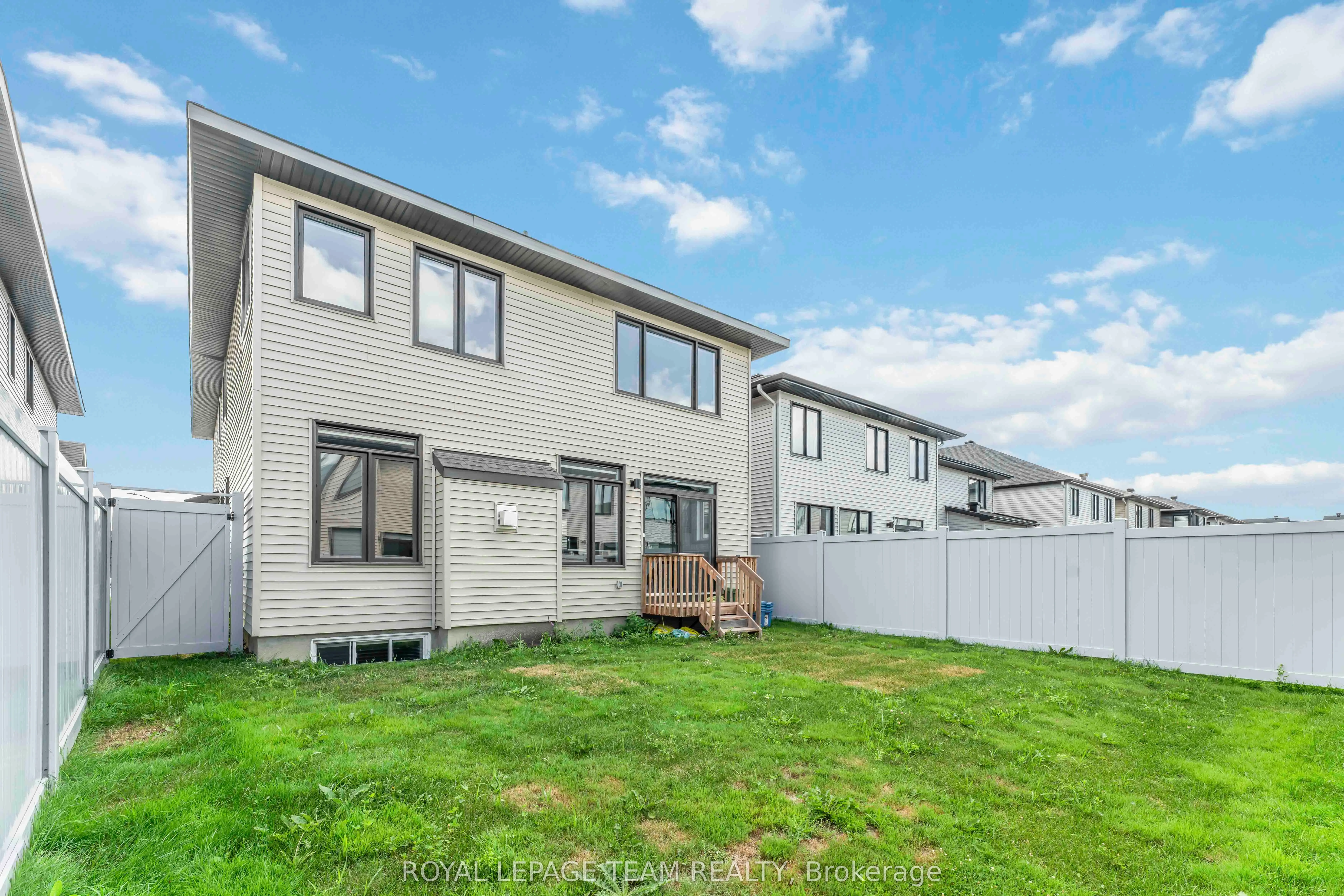 1010 Brian Good Avenue