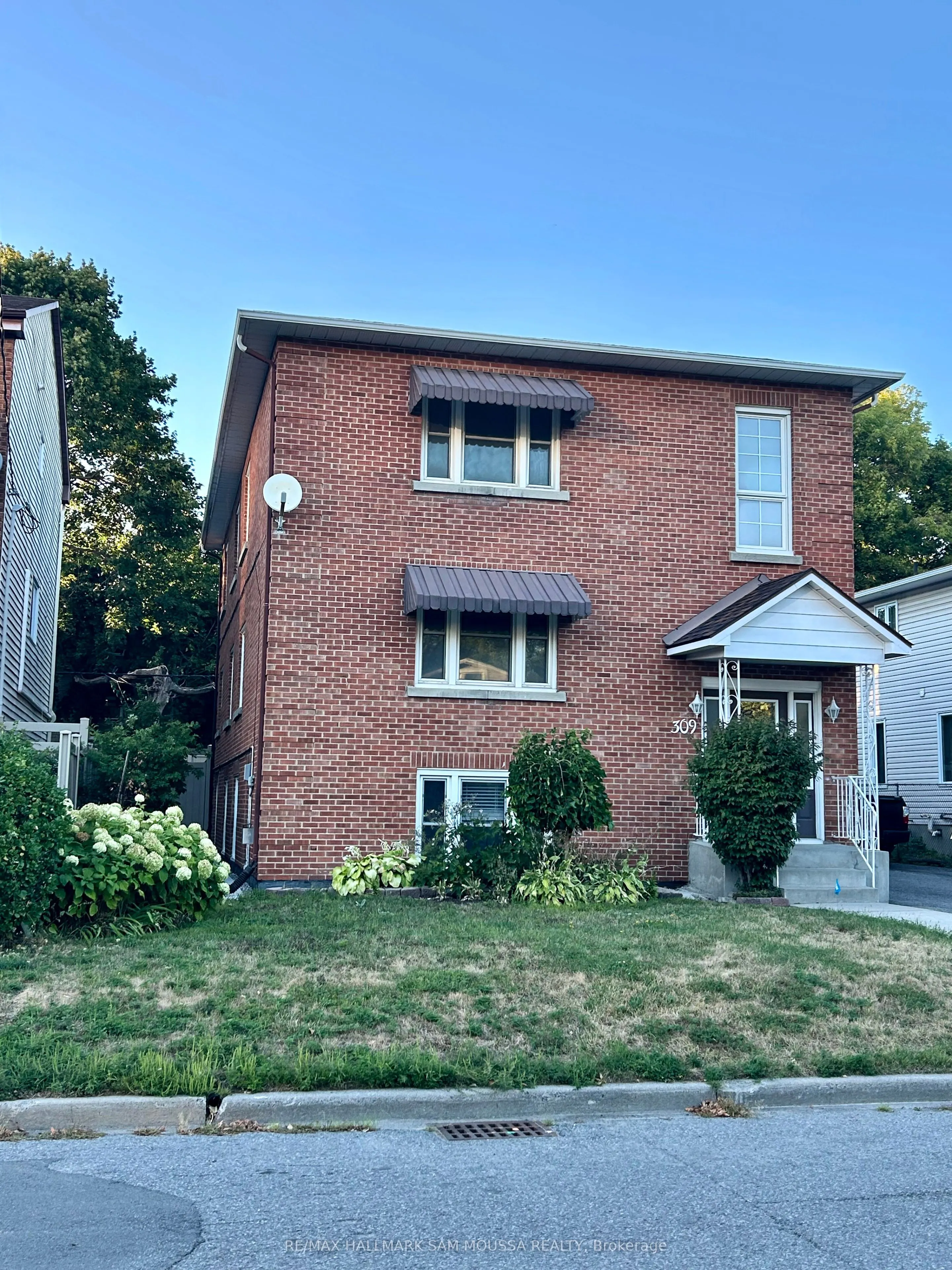 309 Currell Avenue N, #3
