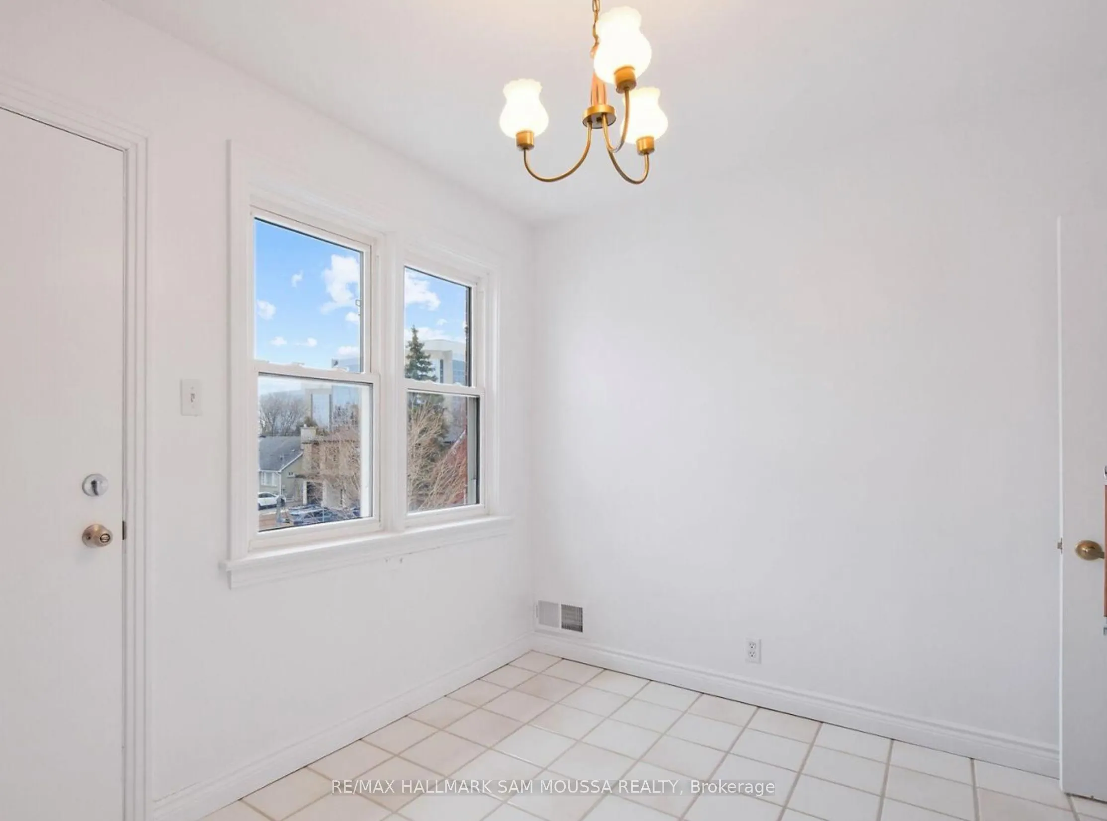 309 Currell Avenue N, #3