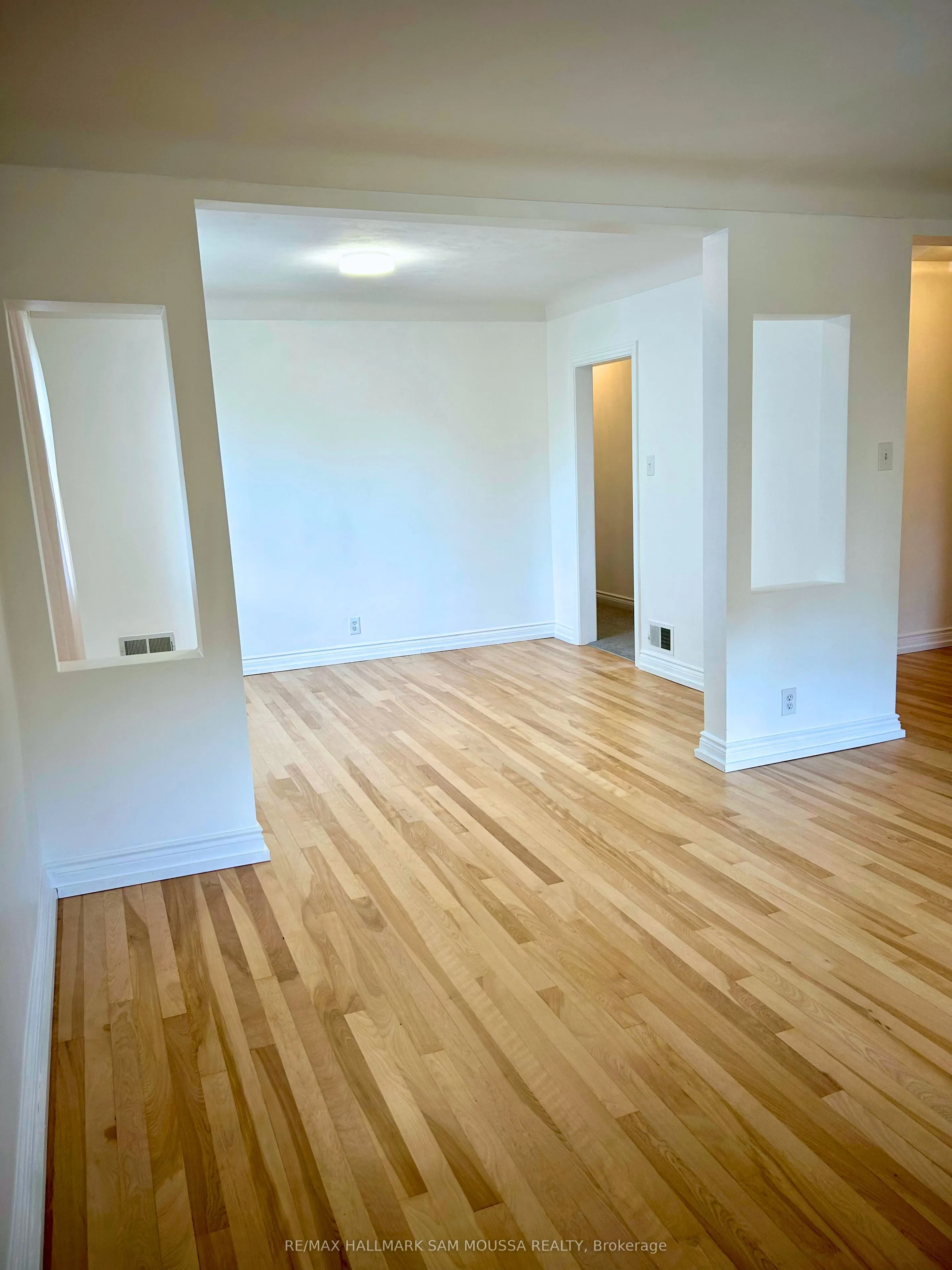 309 Currell Avenue N, #3